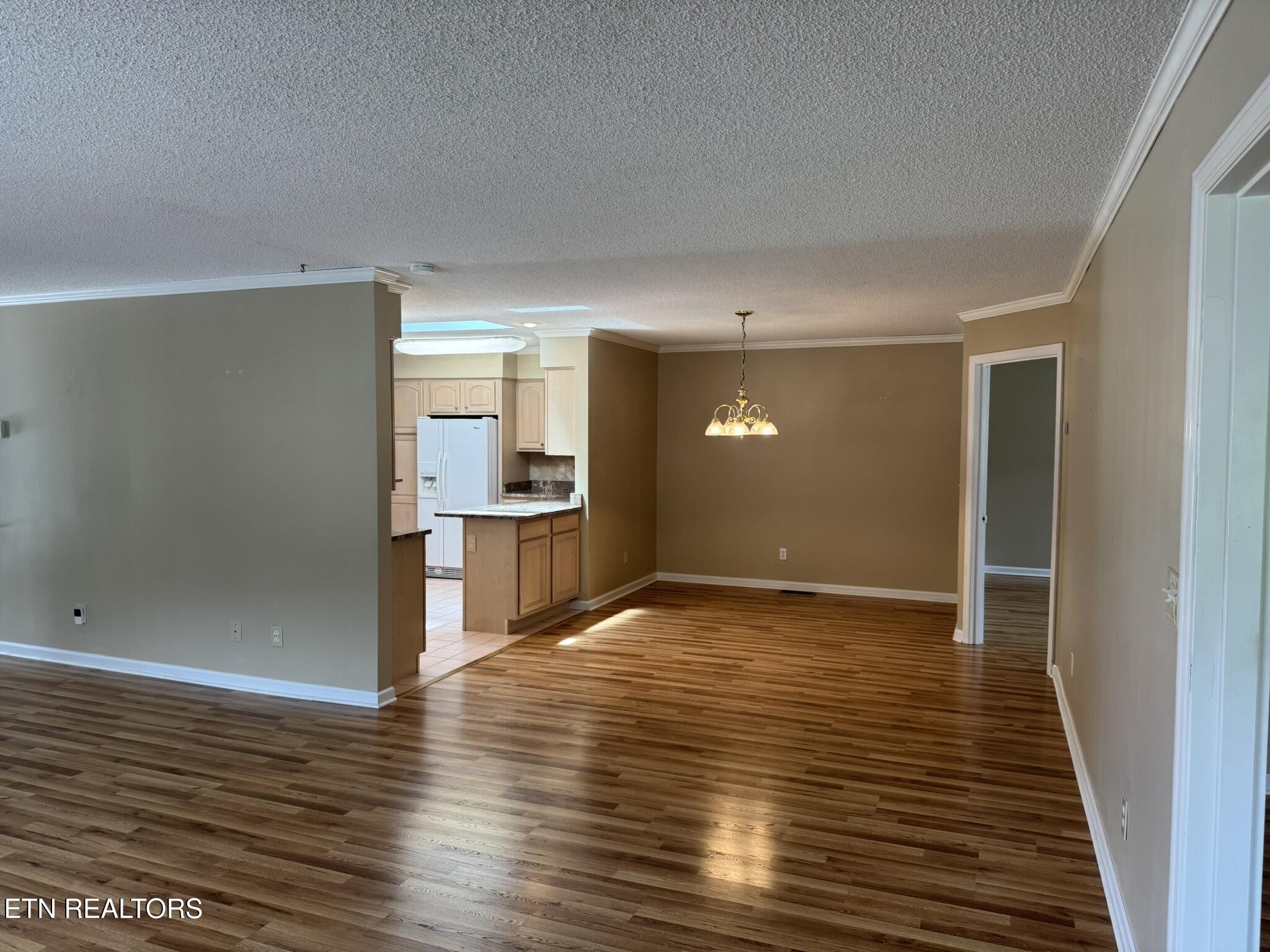 35 Hawthorn Loop Crossville TN 38555