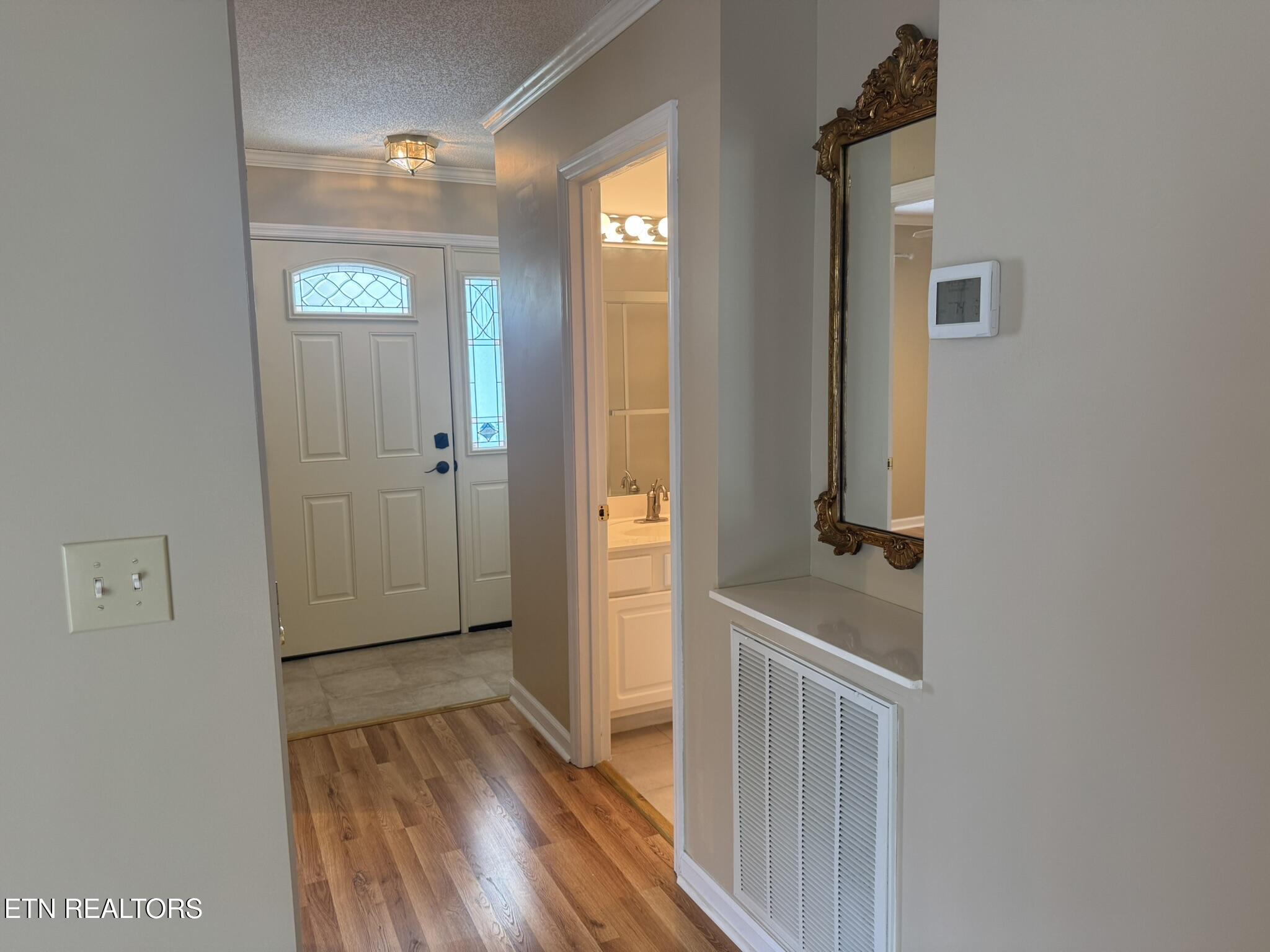 35 Hawthorn Loop Crossville TN 38555