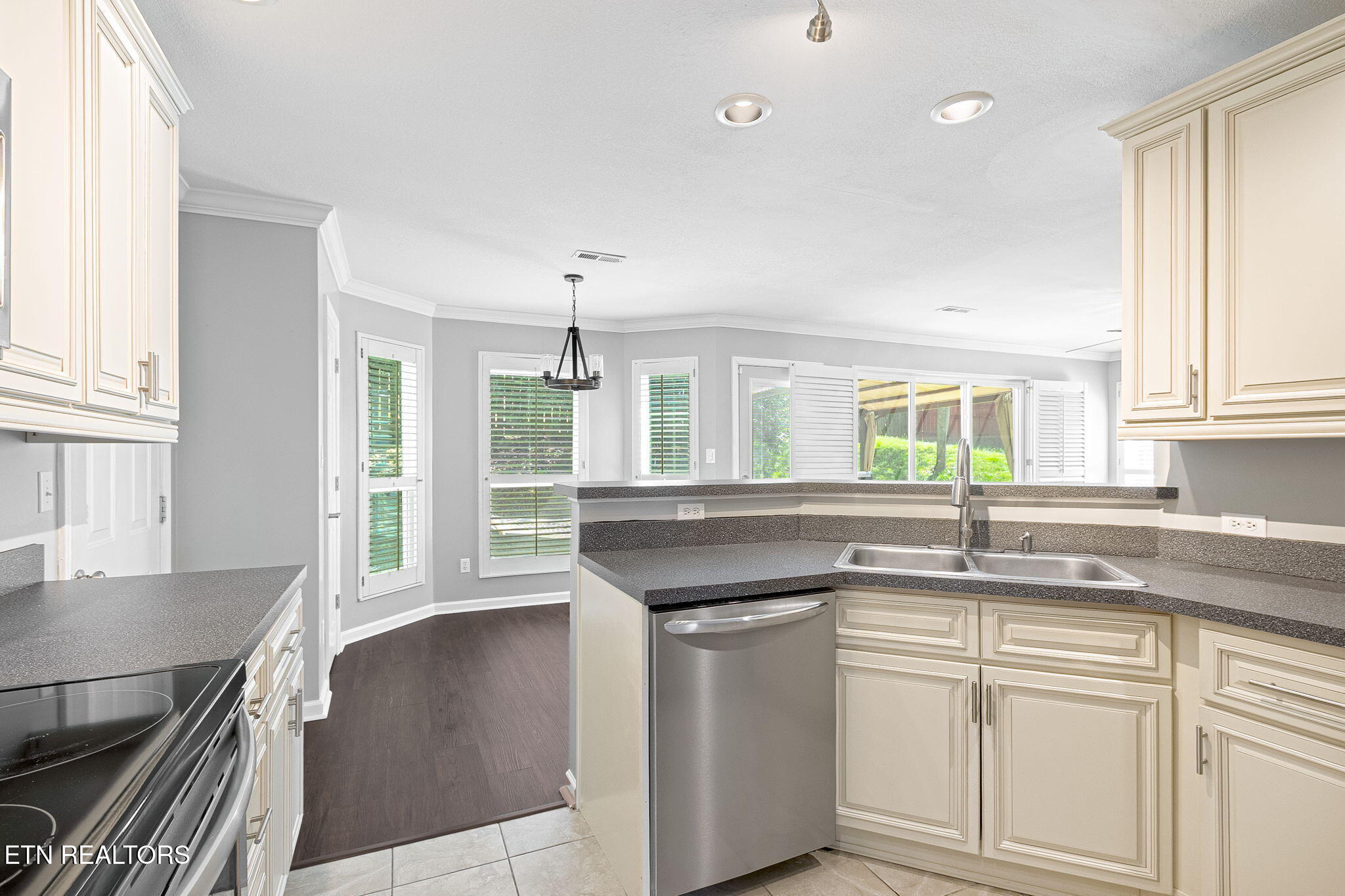 2132 Willow Creek Lane Knoxville TN 37909