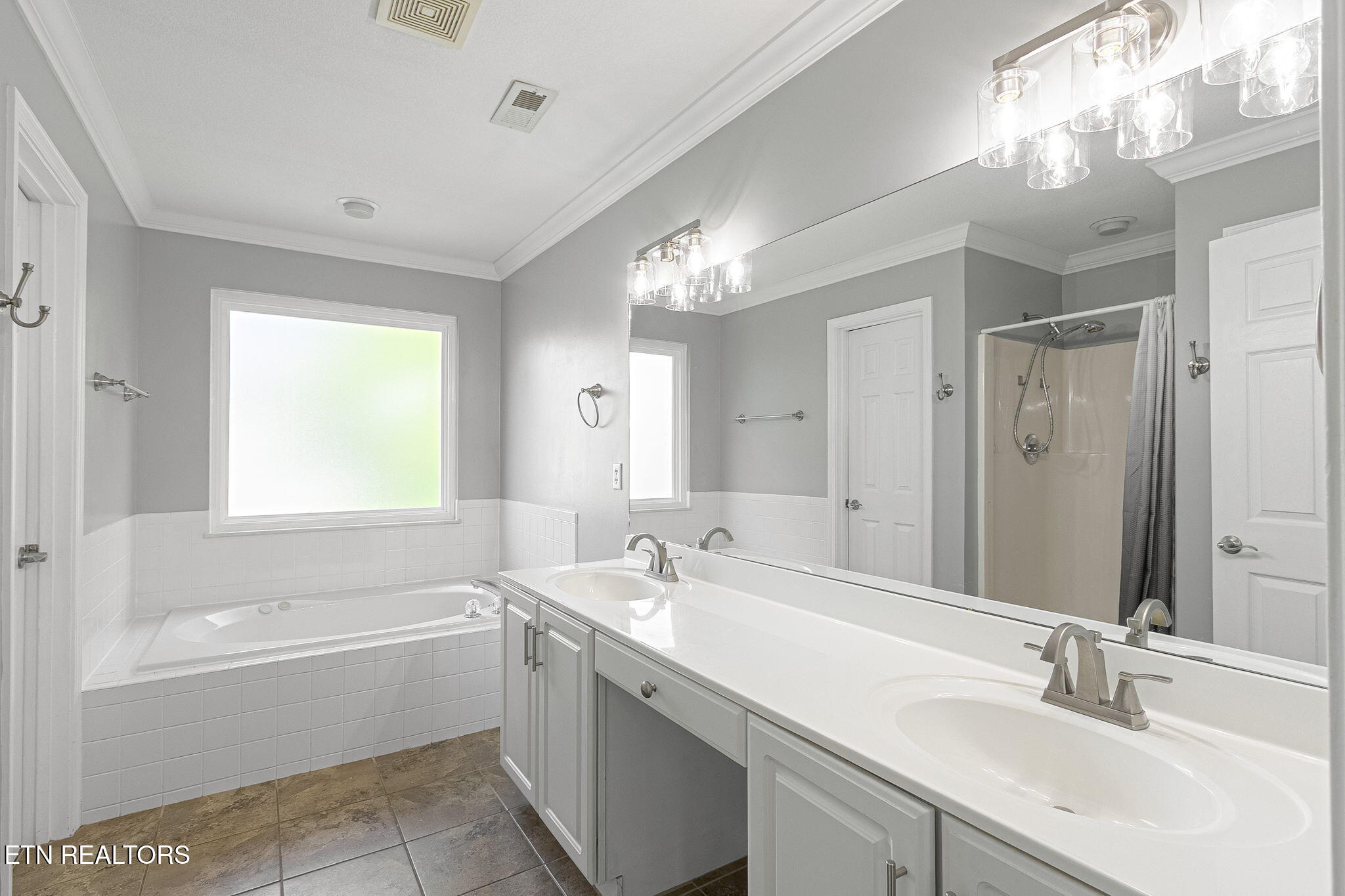 2132 Willow Creek Lane Knoxville TN 37909