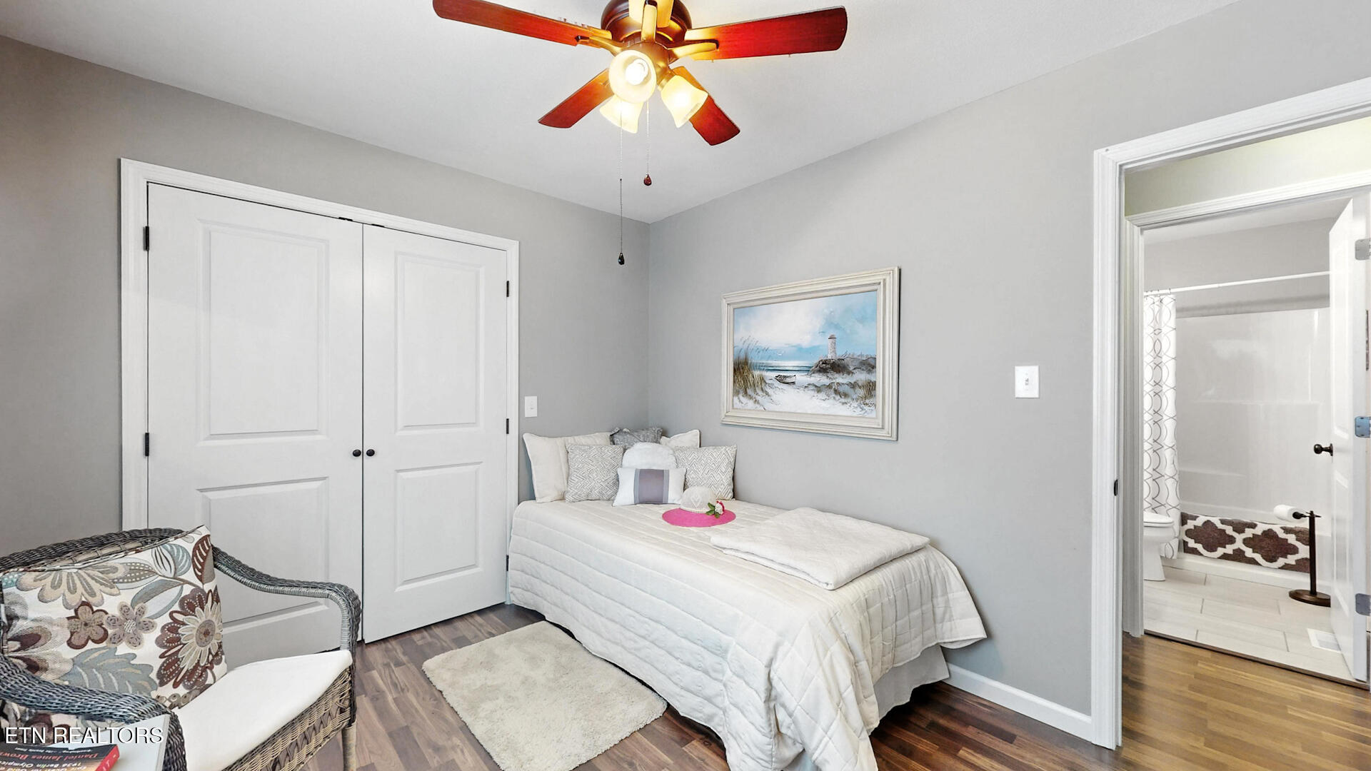 8901 Lyme Lane Knoxville TN 37923