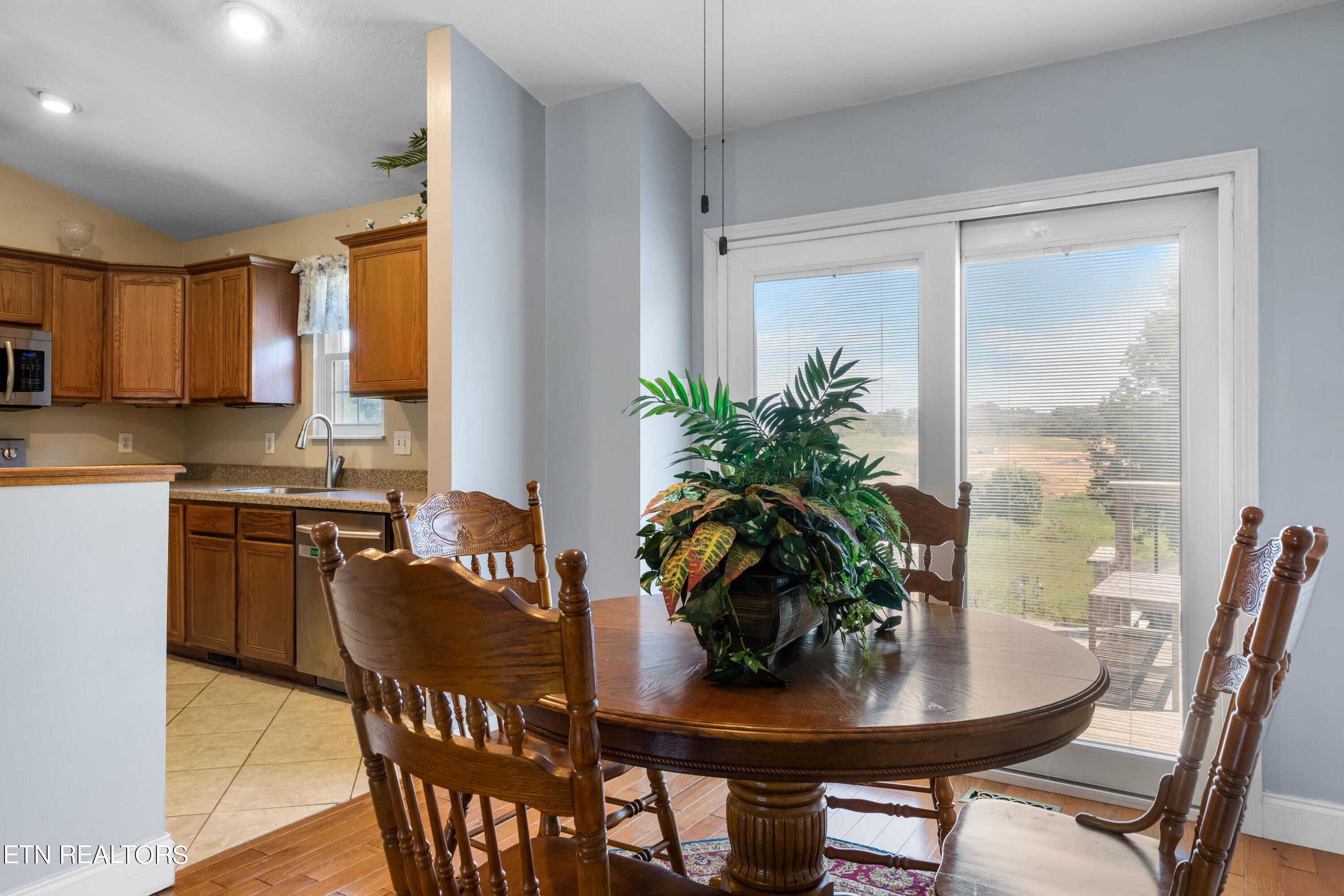 6844 Rambling Brooks Lane Knoxville TN 37918