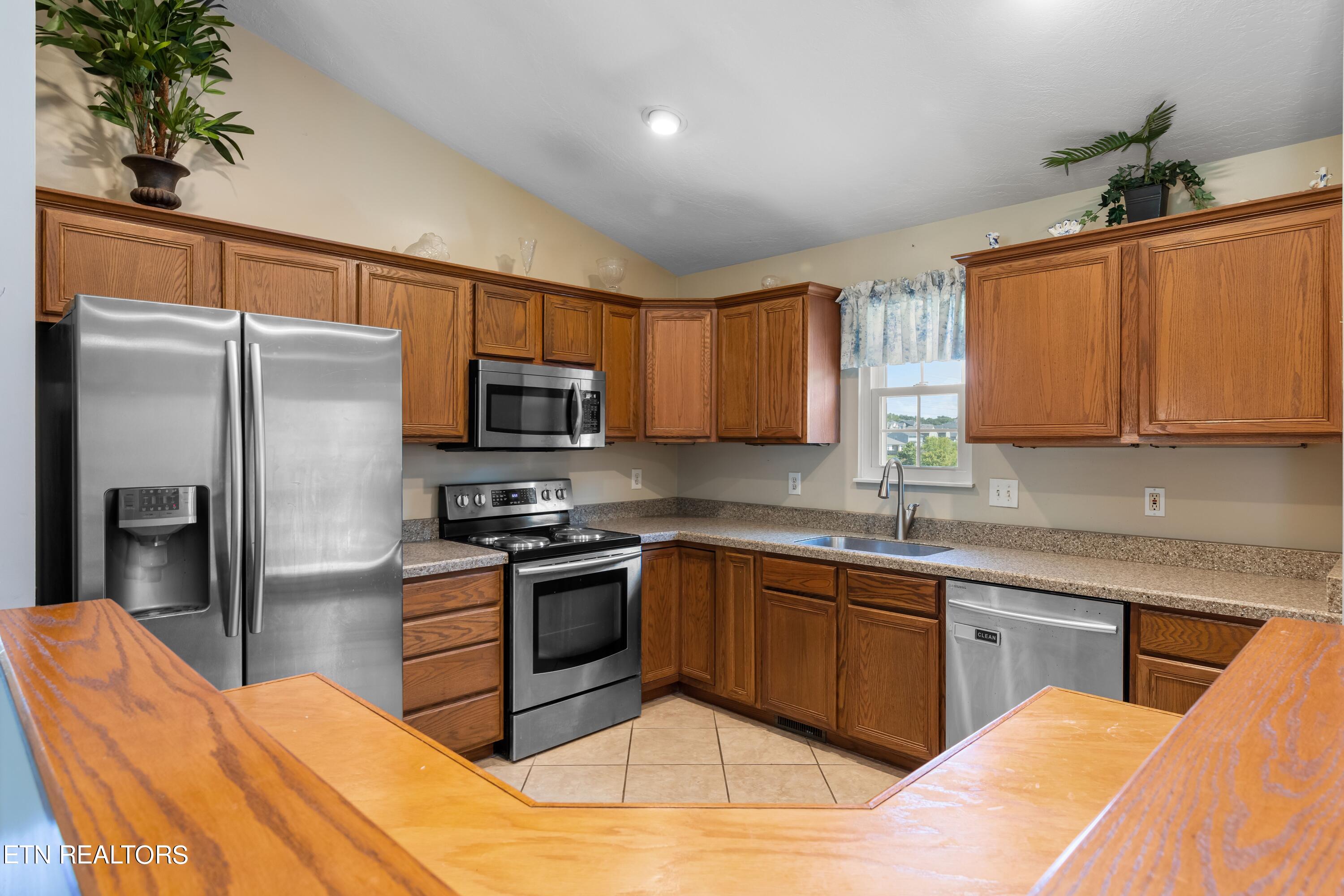 6844 Rambling Brooks Lane Knoxville TN 37918