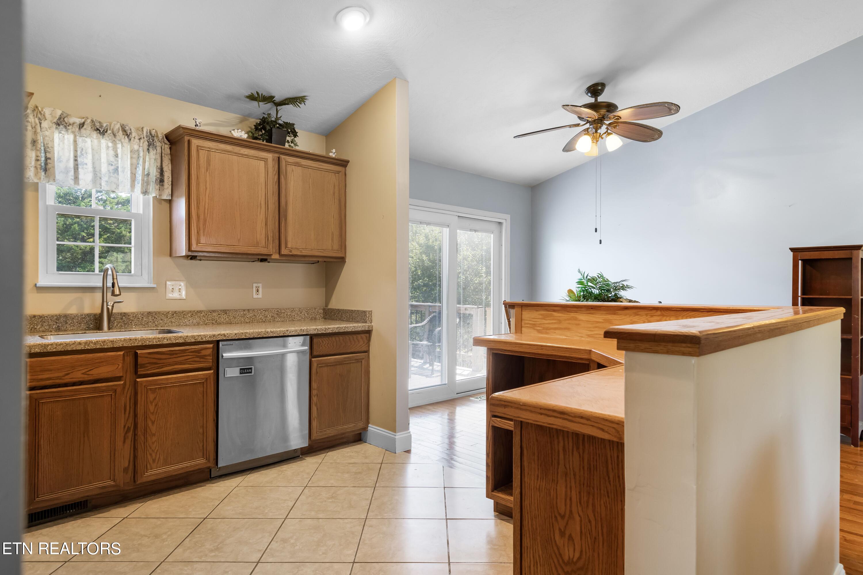 6844 Rambling Brooks Lane Knoxville TN 37918