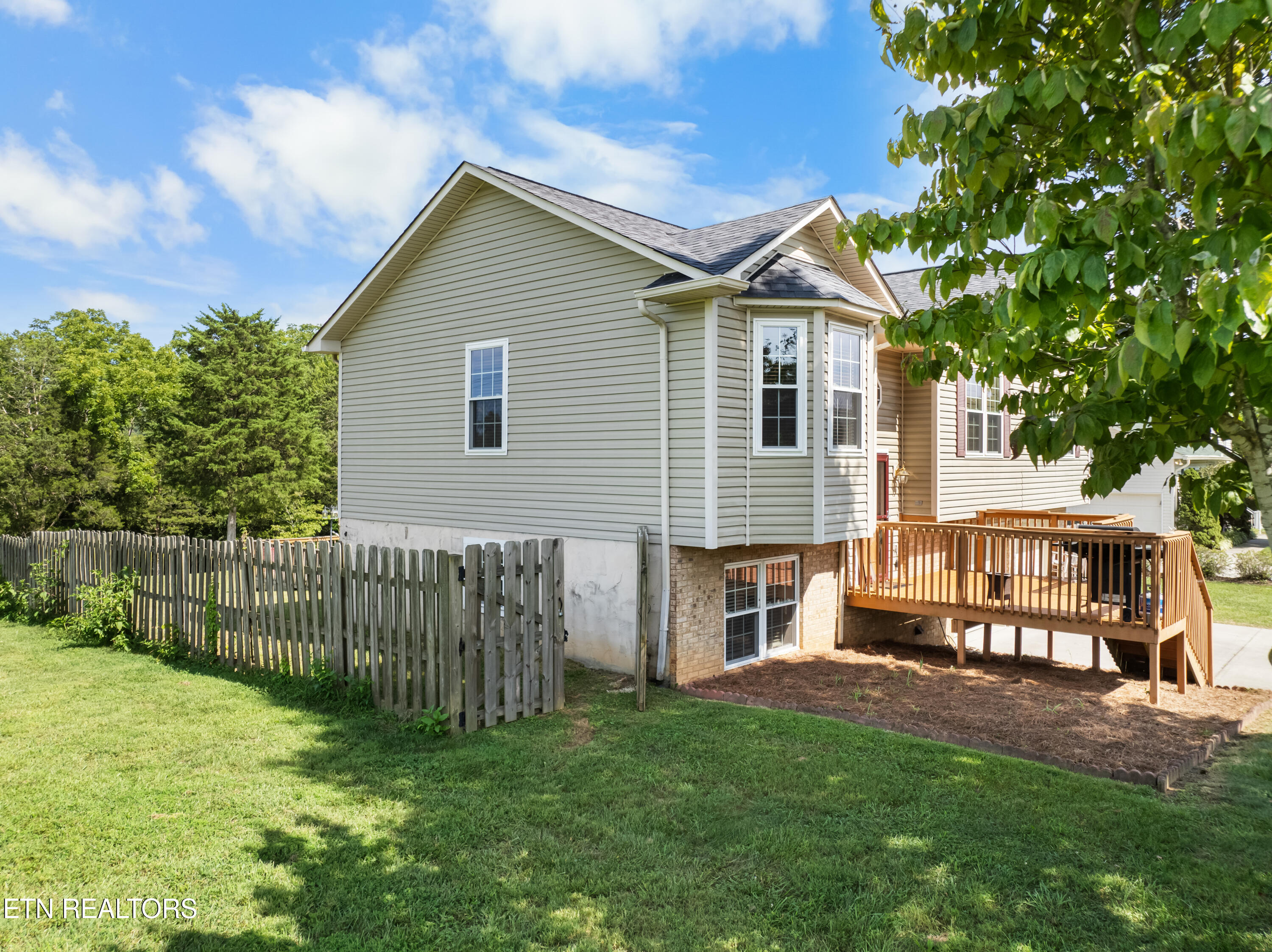 6844 Rambling Brooks Lane Knoxville TN 37918