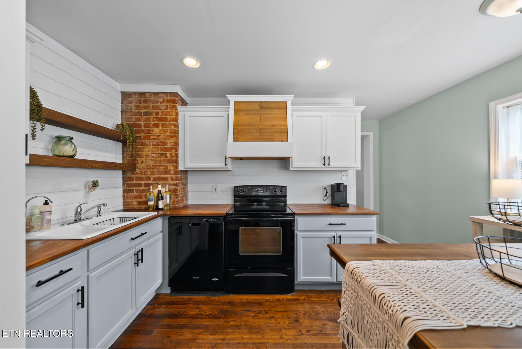 3518 Delrose Drive Knoxville TN 37914
