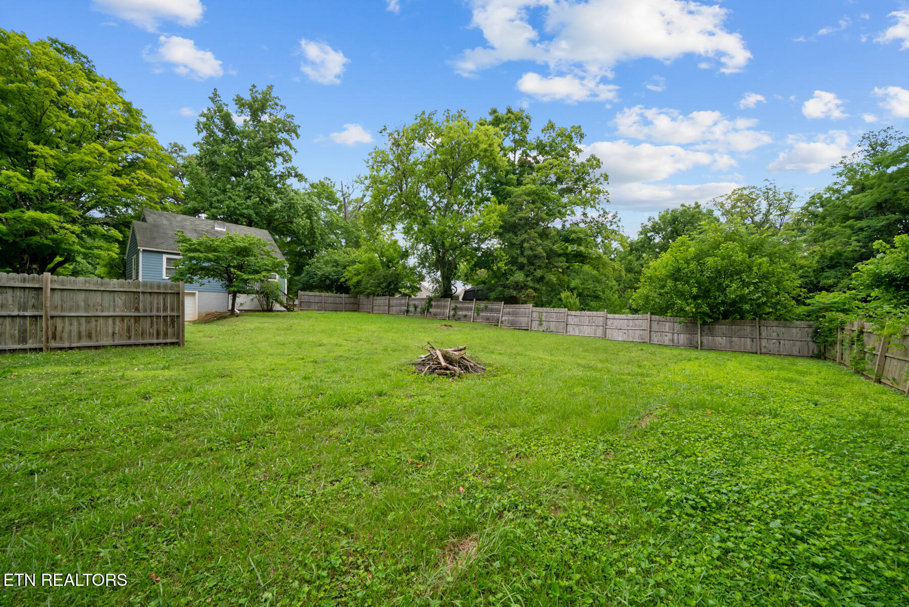 3518 Delrose Drive Knoxville TN 37914