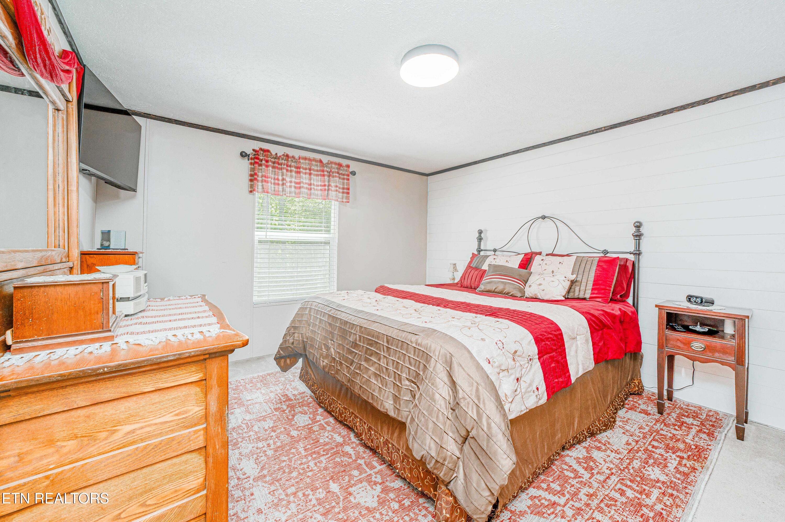 129 Smith Road Maryville TN 37803