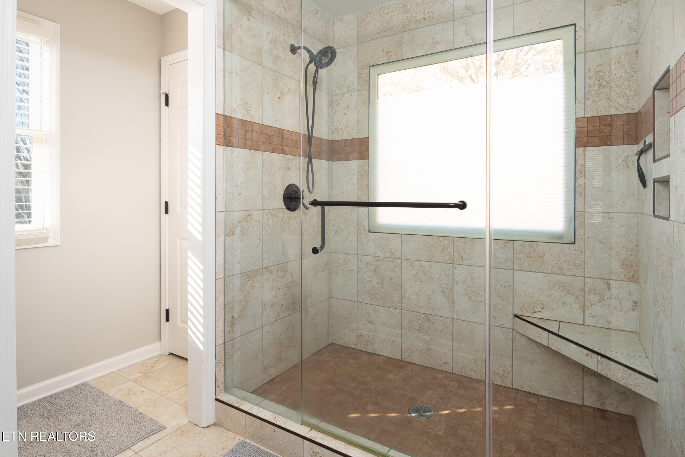 8705 Raindrop Road Knoxville TN 37923