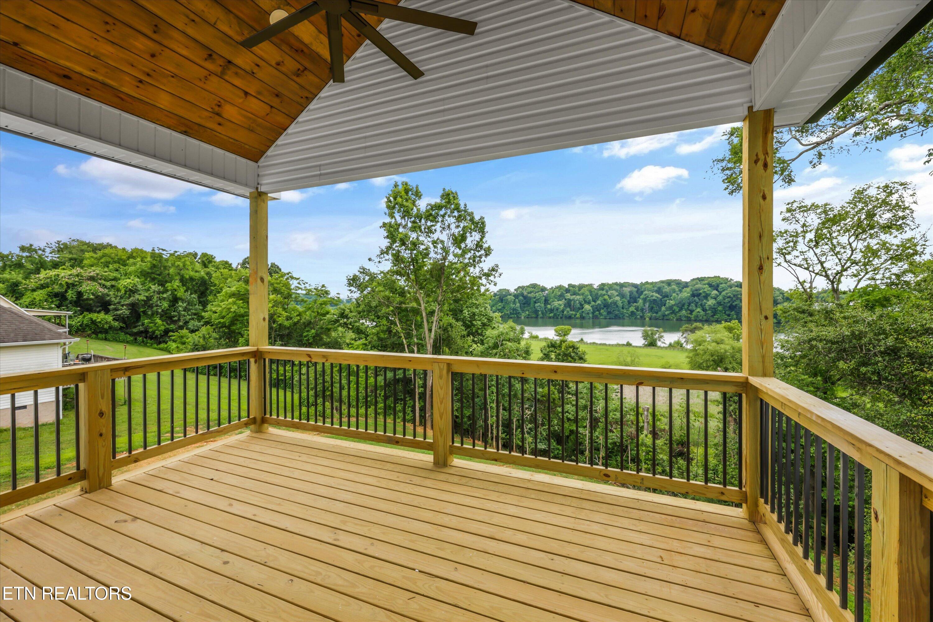 456 Fore Drive Loudon TN 37774
