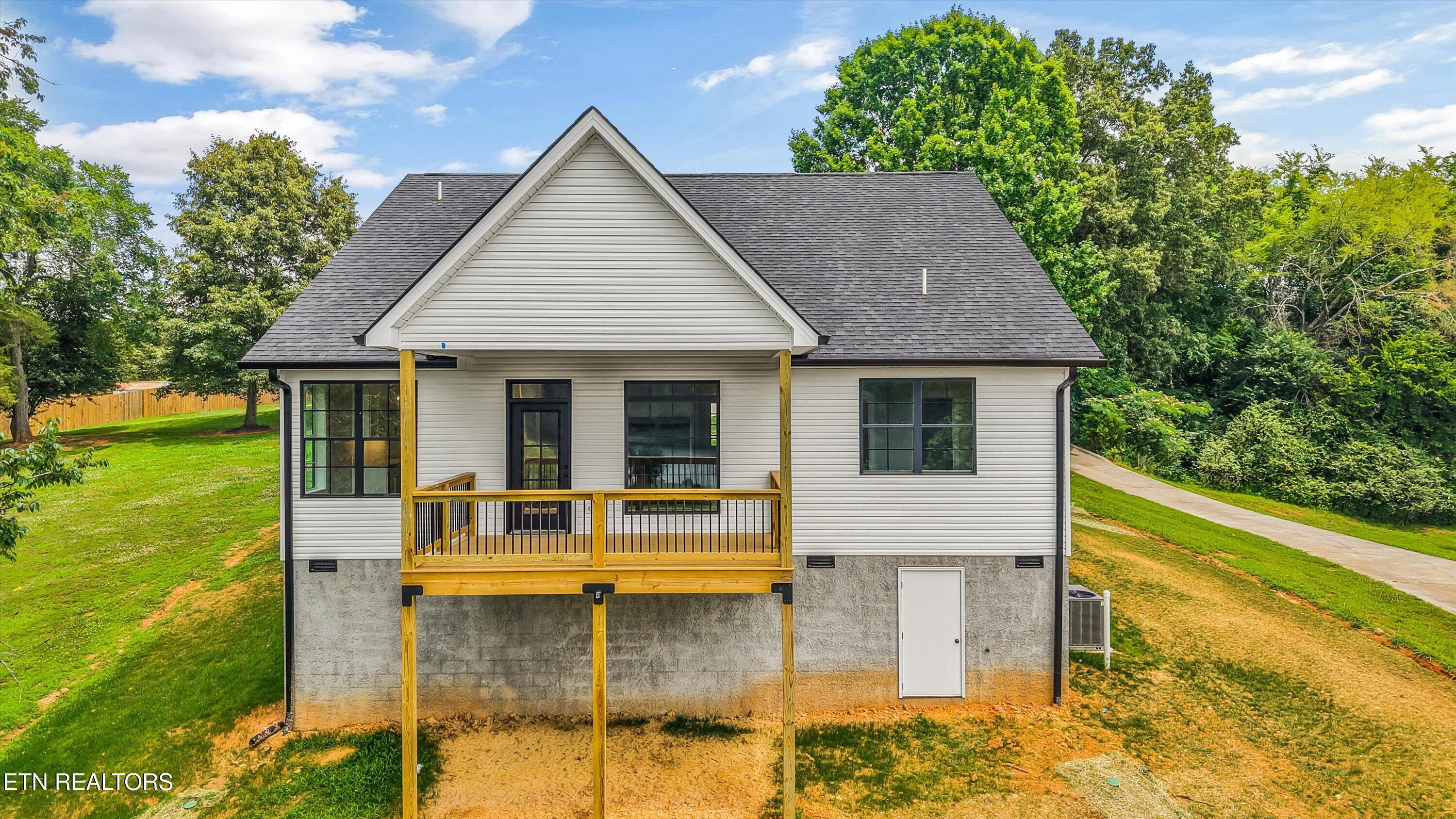 456 Fore Drive Loudon TN 37774