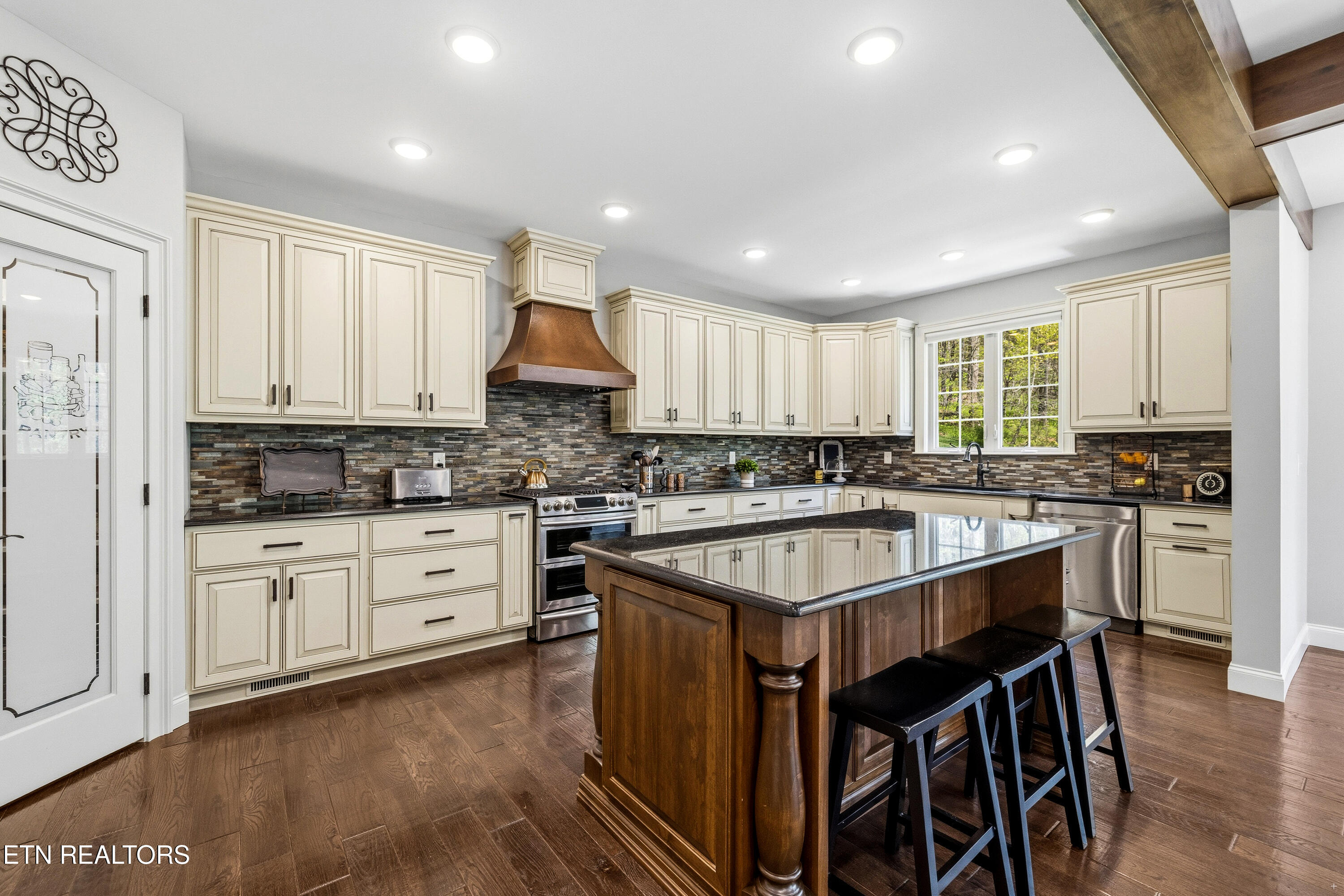134 Mockingbird Hill Lane Powell TN 37849
