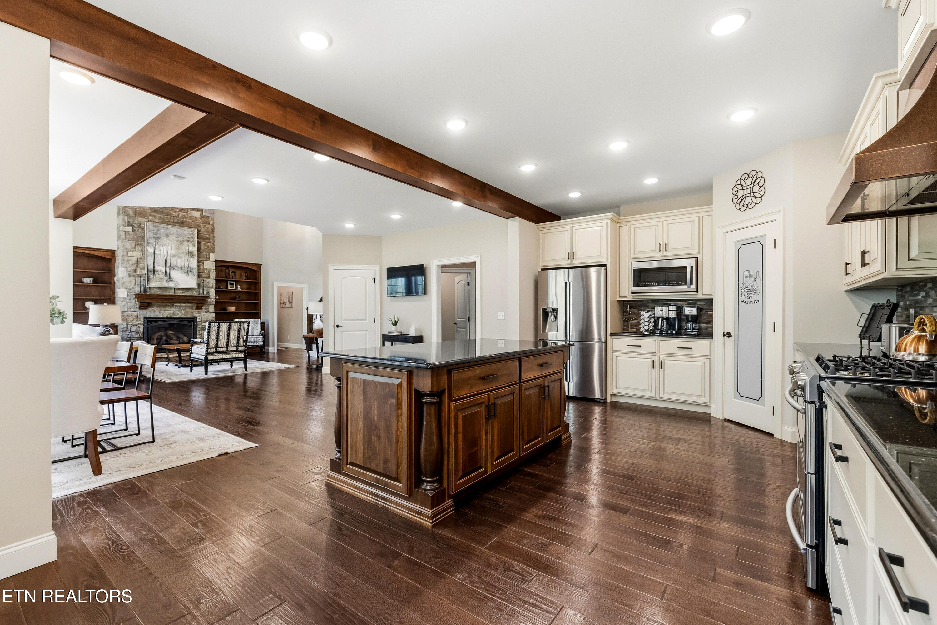 134 Mockingbird Hill Lane Powell TN 37849