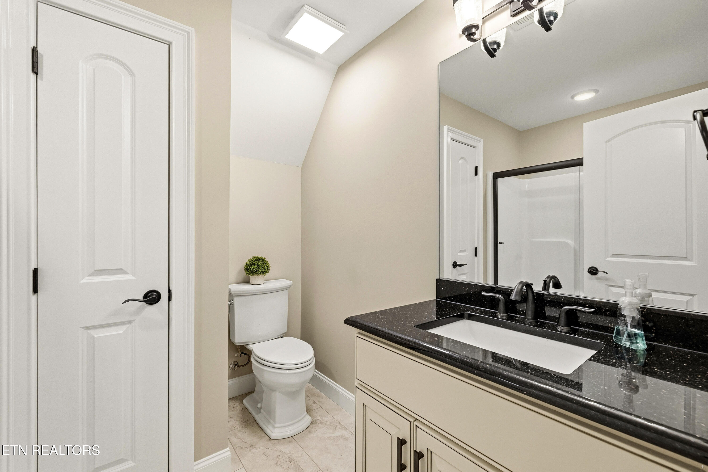 134 Mockingbird Hill Lane Powell TN 37849