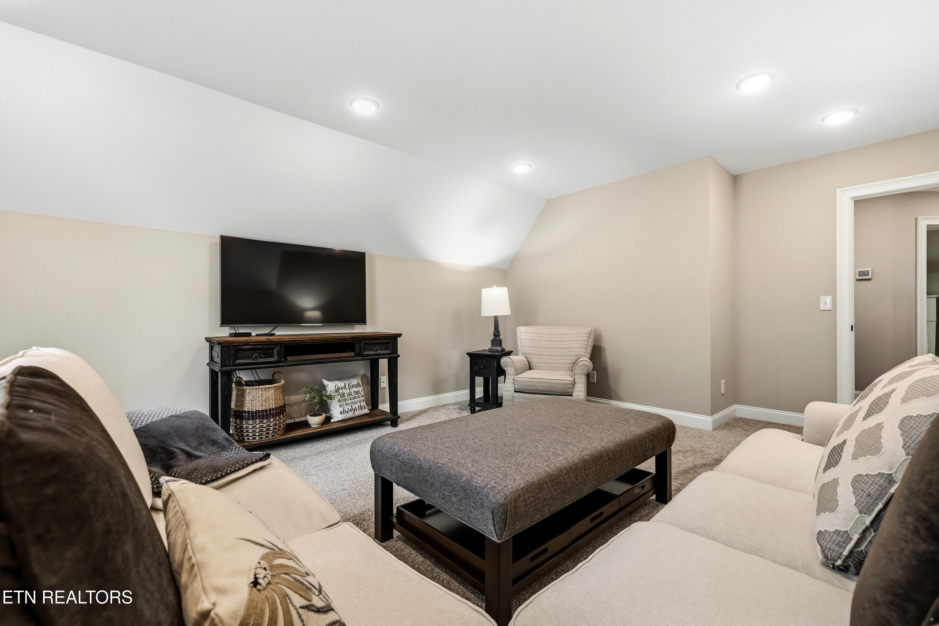 134 Mockingbird Hill Lane Powell TN 37849