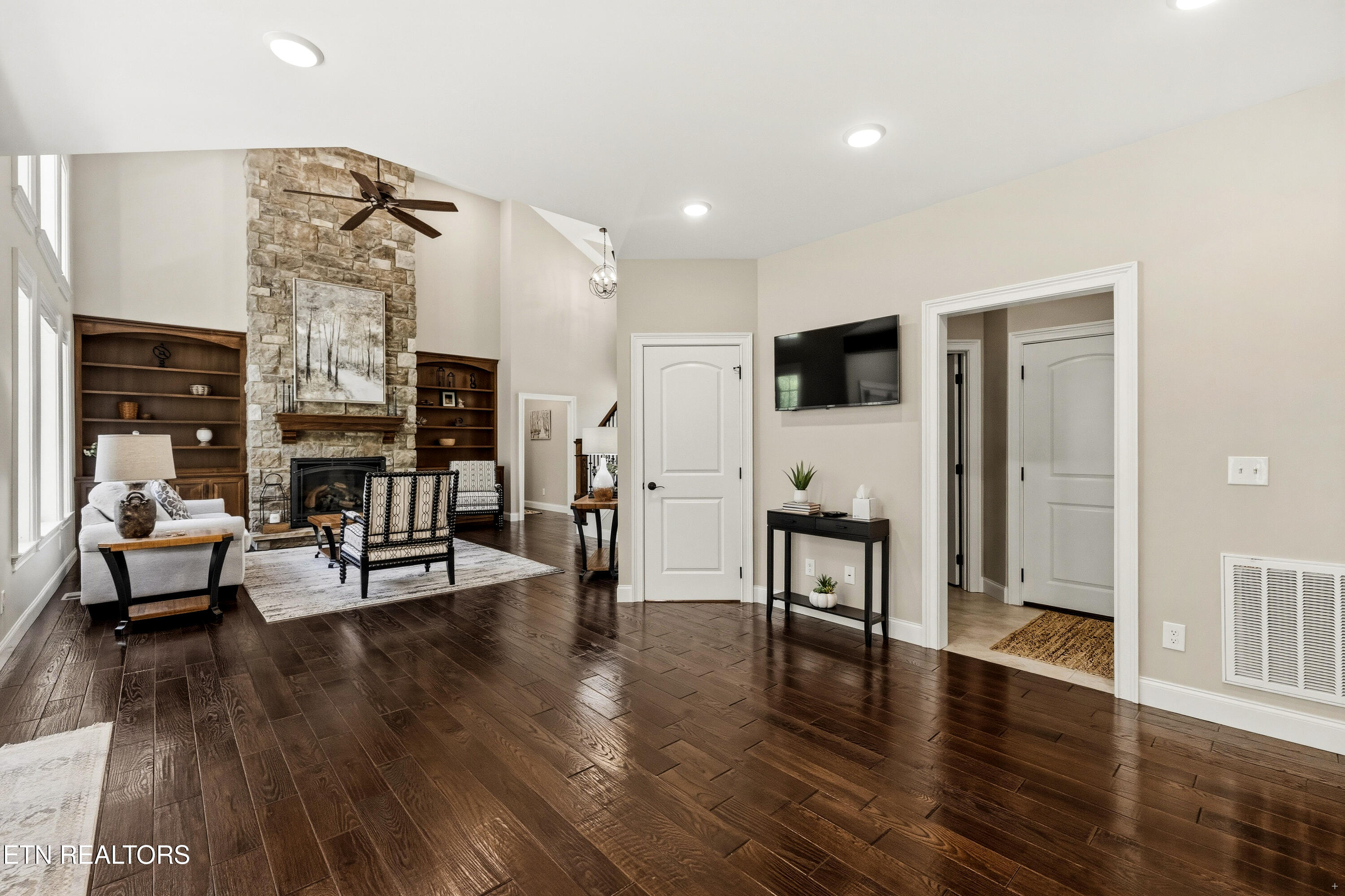 134 Mockingbird Hill Lane Powell TN 37849
