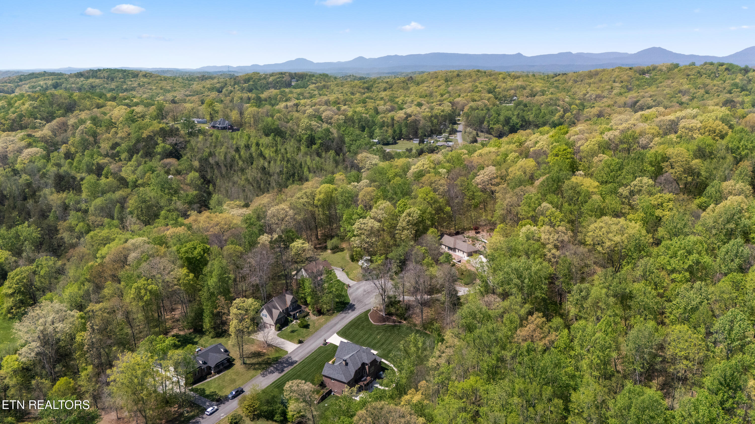 134 Mockingbird Hill Lane Powell TN 37849