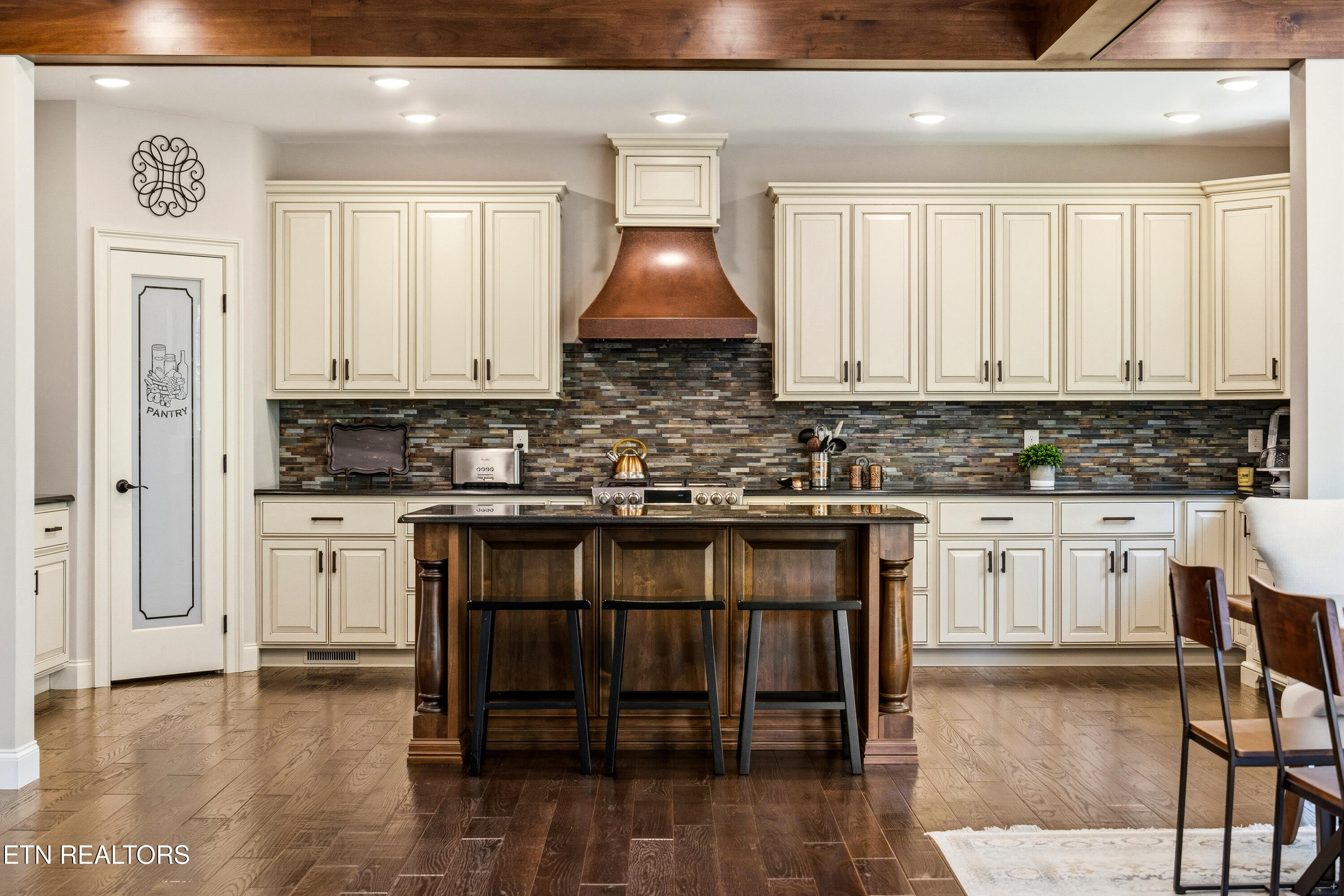 134 Mockingbird Hill Lane Powell TN 37849