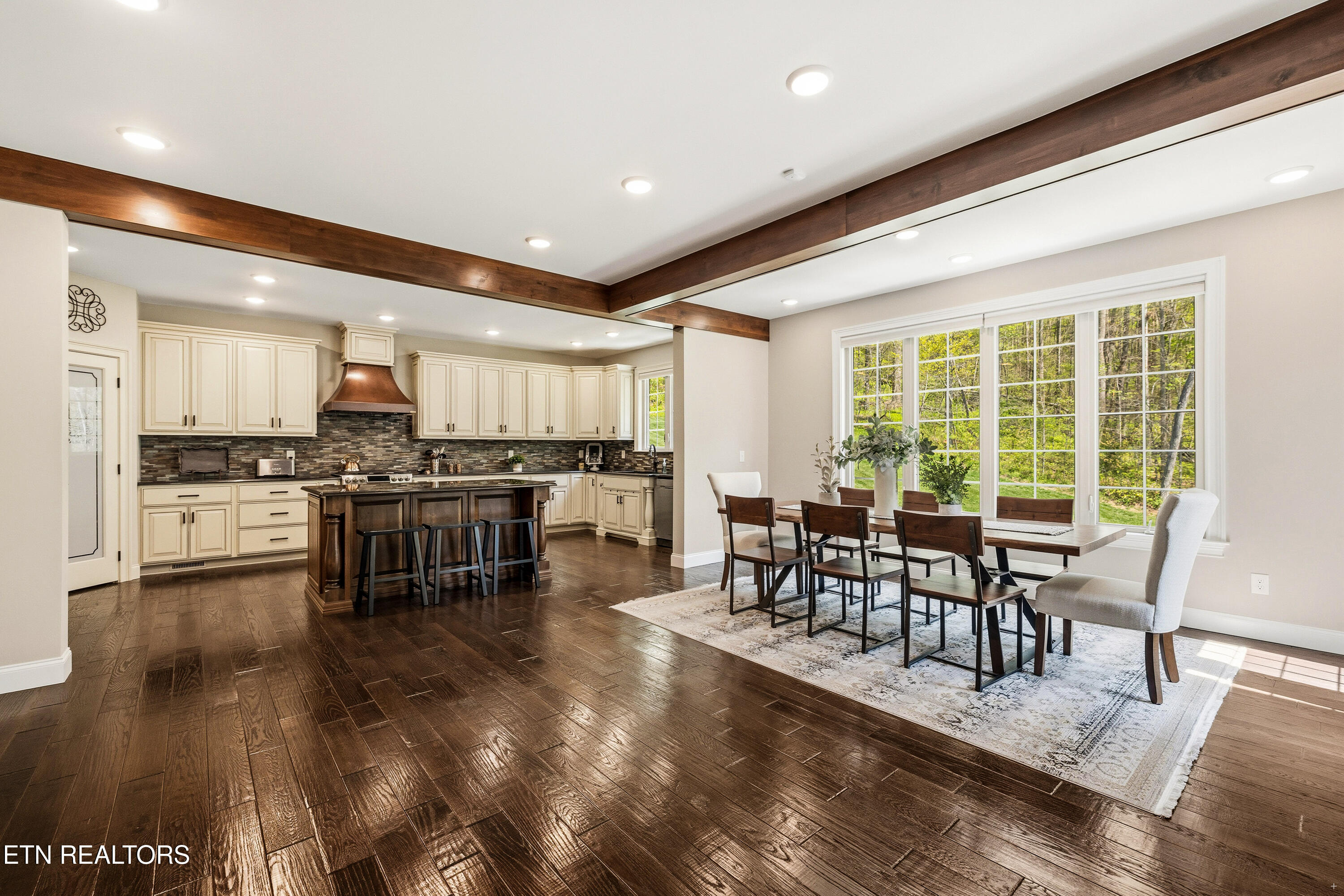 134 Mockingbird Hill Lane Powell TN 37849