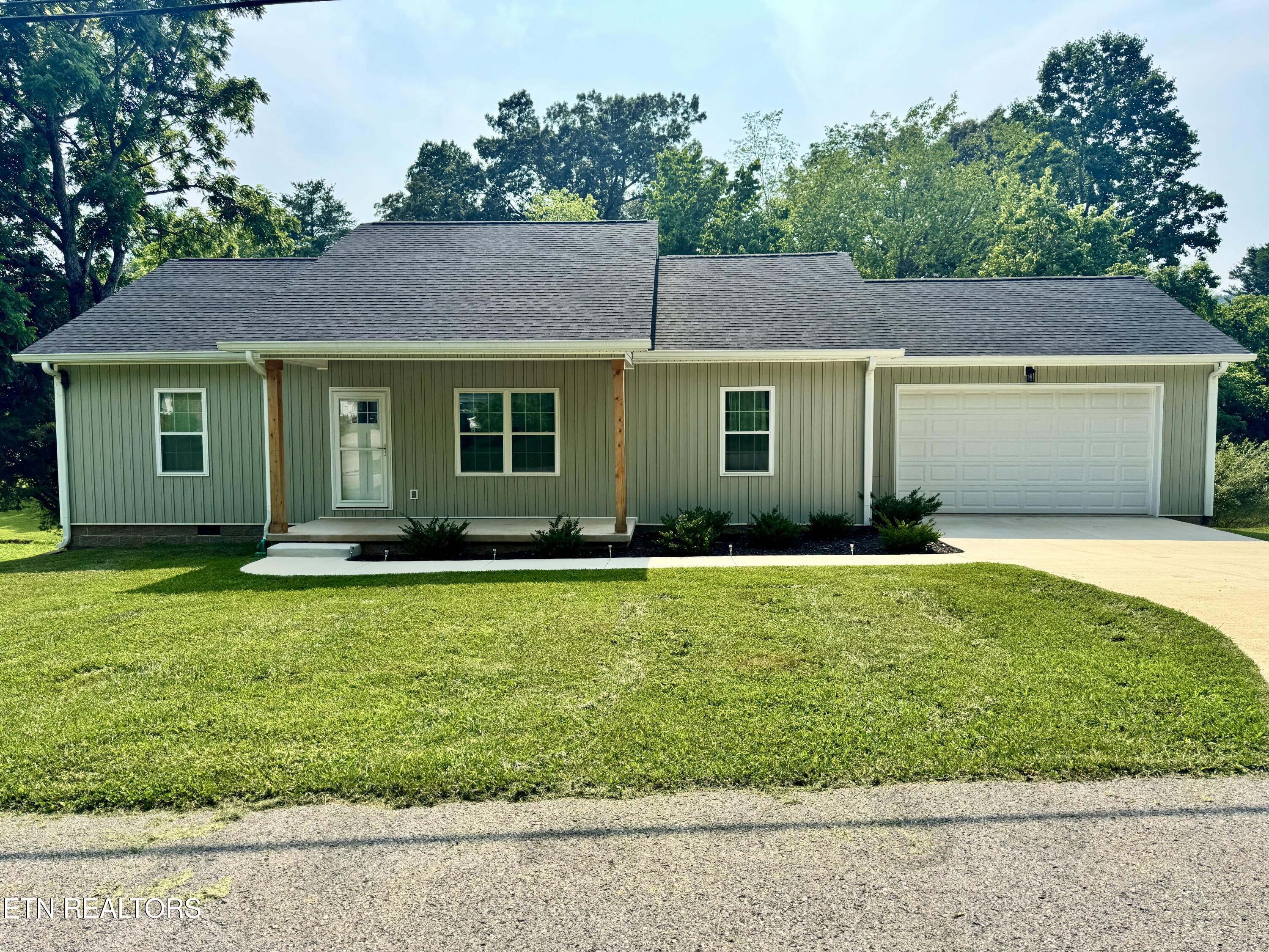 1366 Hidden Valley Drive Livingston TN 38570