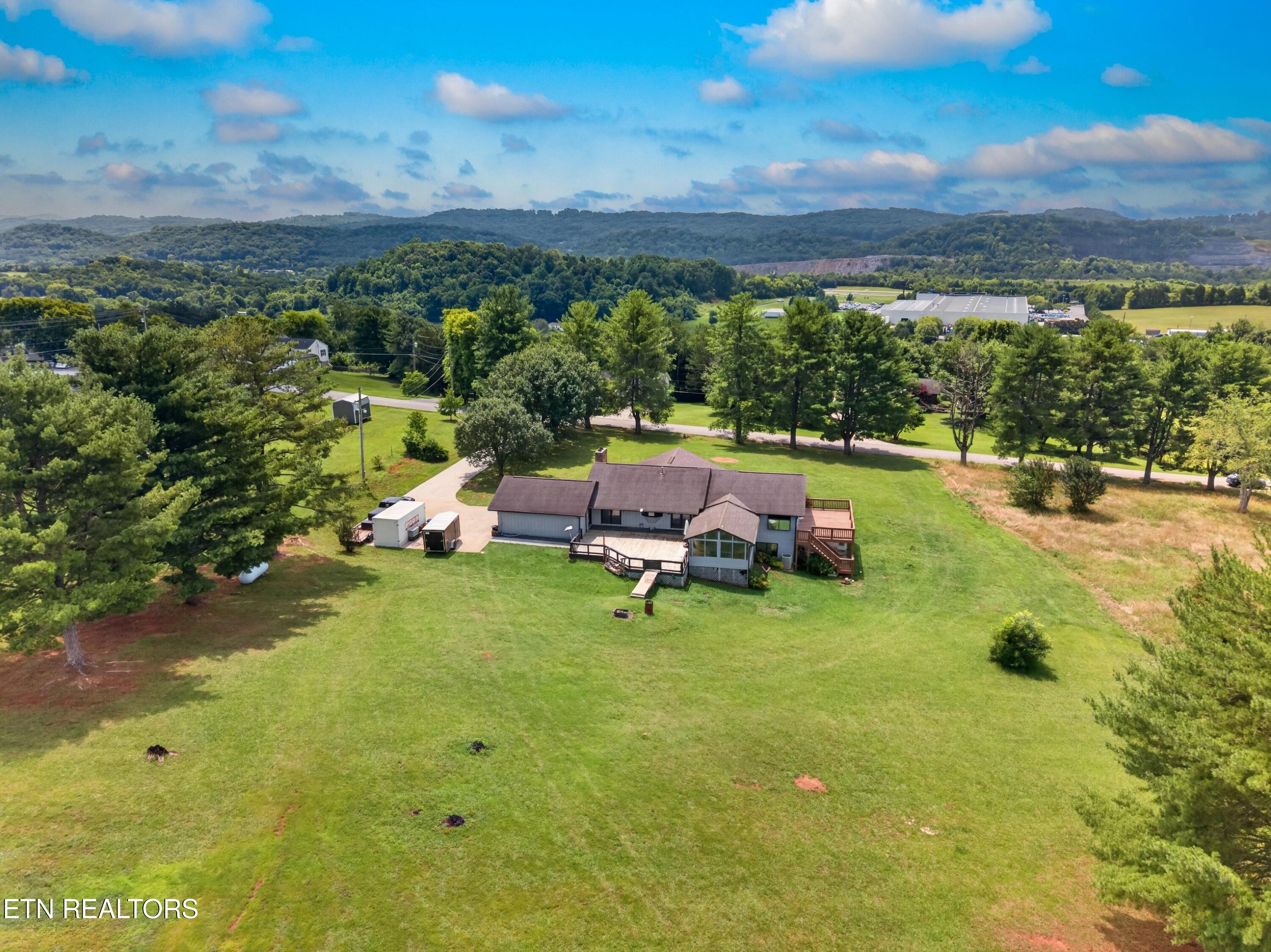 383 Cate Byrd Road Kodak TN 37764