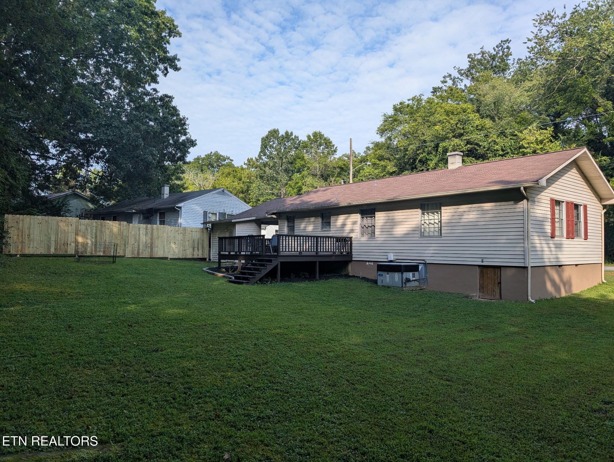 126 Atlanta Oak Ridge TN 37830