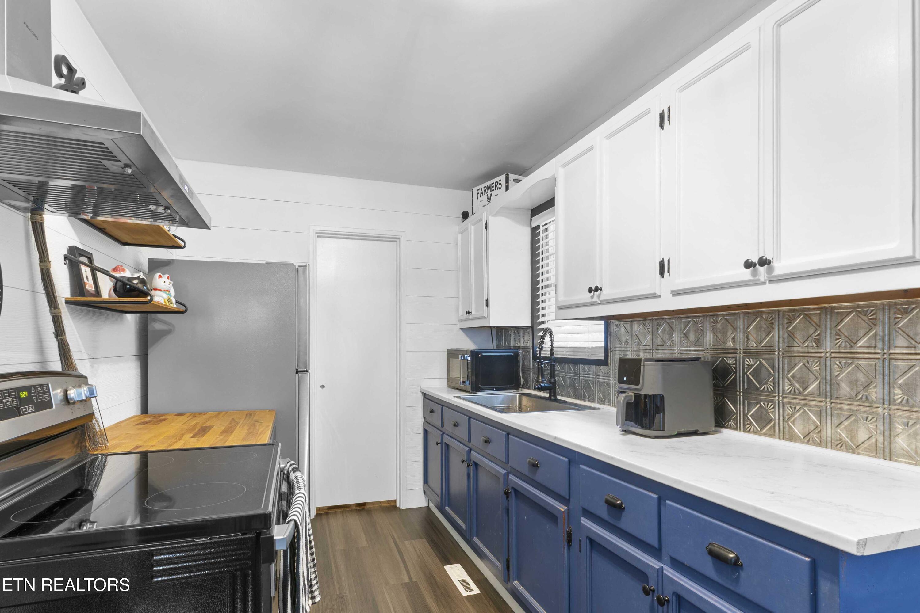 126 Atlanta Oak Ridge TN 37830