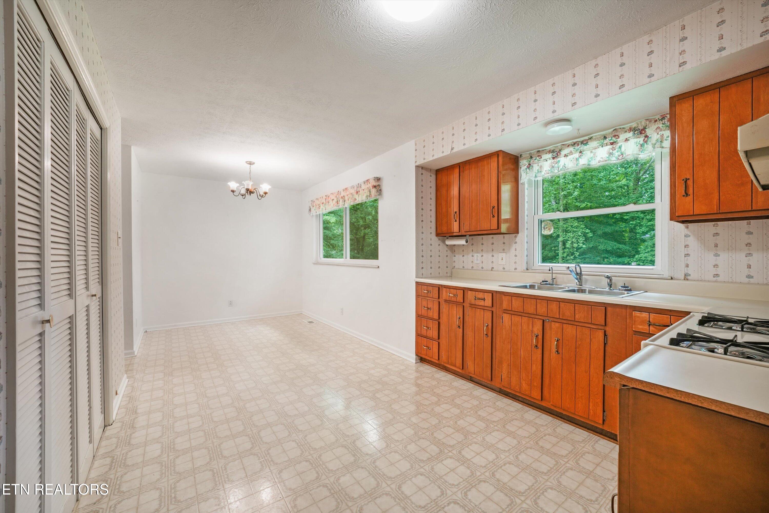 453 Oliver Drive Oliver Springs TN 37840