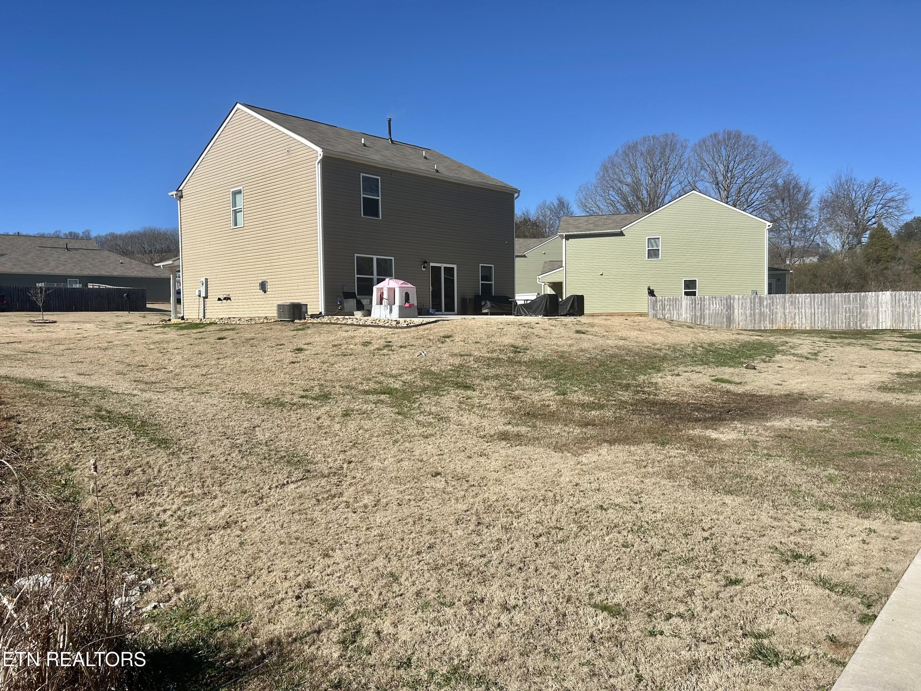 210 Ambernic Way Sweetwater TN 37874