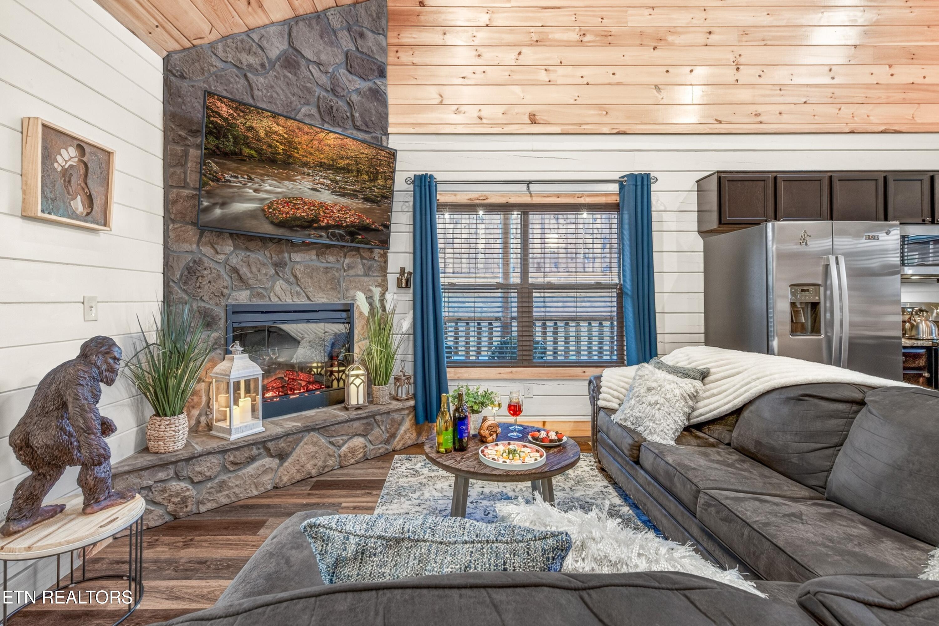 3805 Twilight Way Pigeon Forge TN 37863