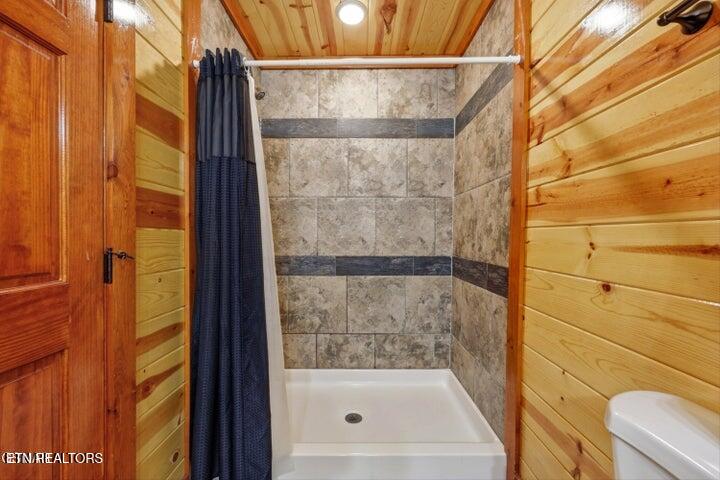 2313 Boulder Way Sevierville TN 37862