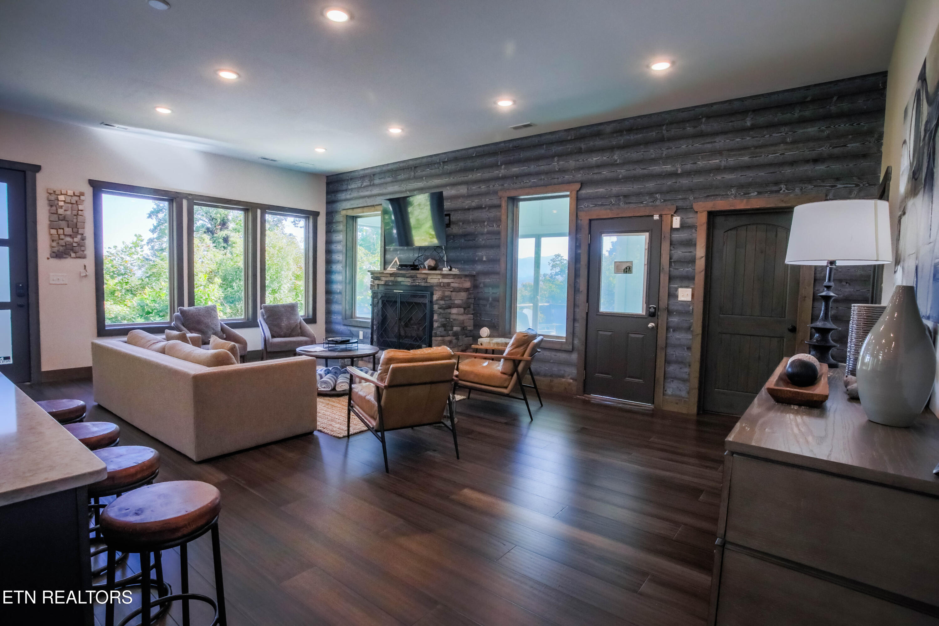 869 Chestnut Drive Gatlinburg TN 37738