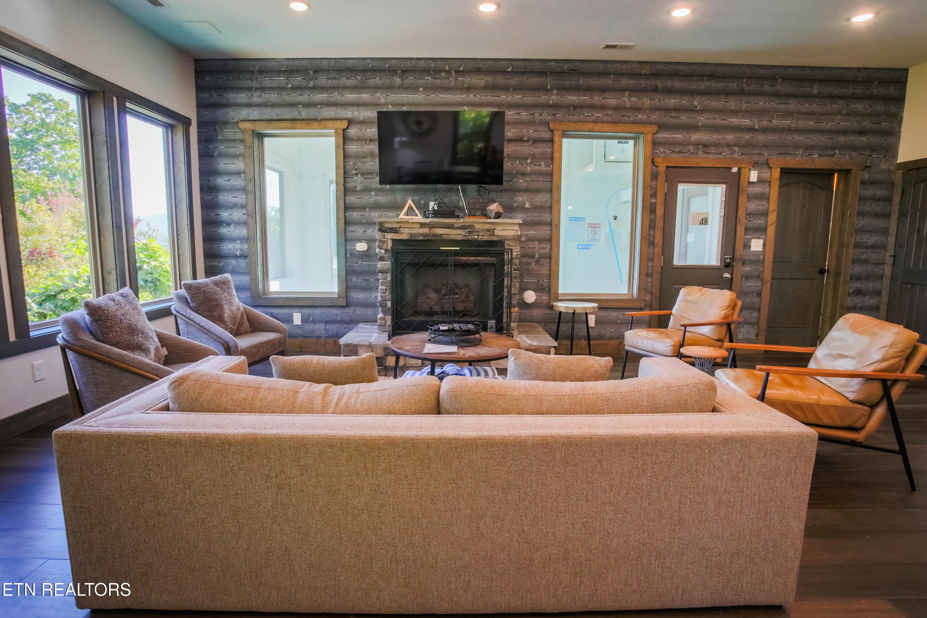 869 Chestnut Drive Gatlinburg TN 37738