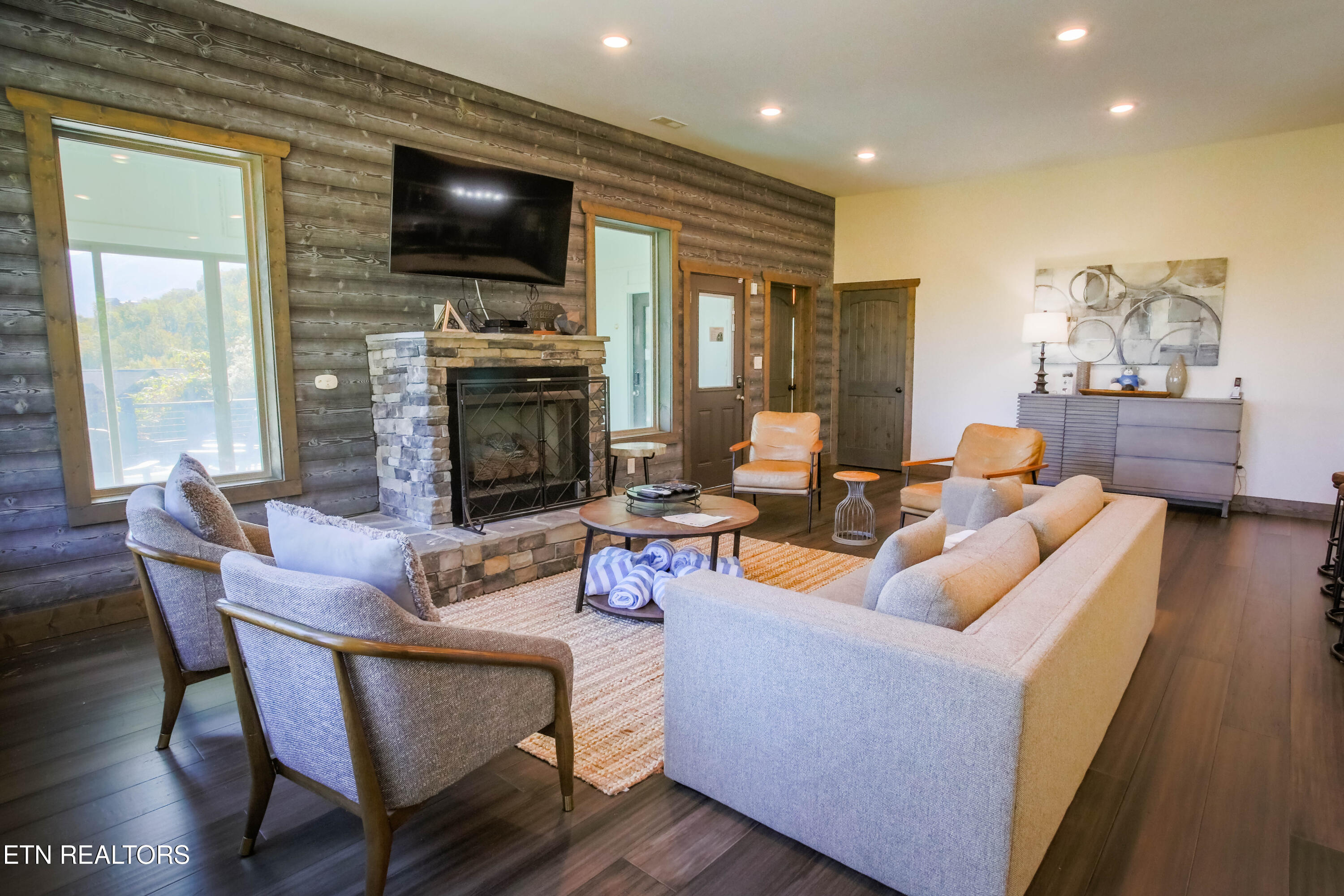 869 Chestnut Drive Gatlinburg TN 37738