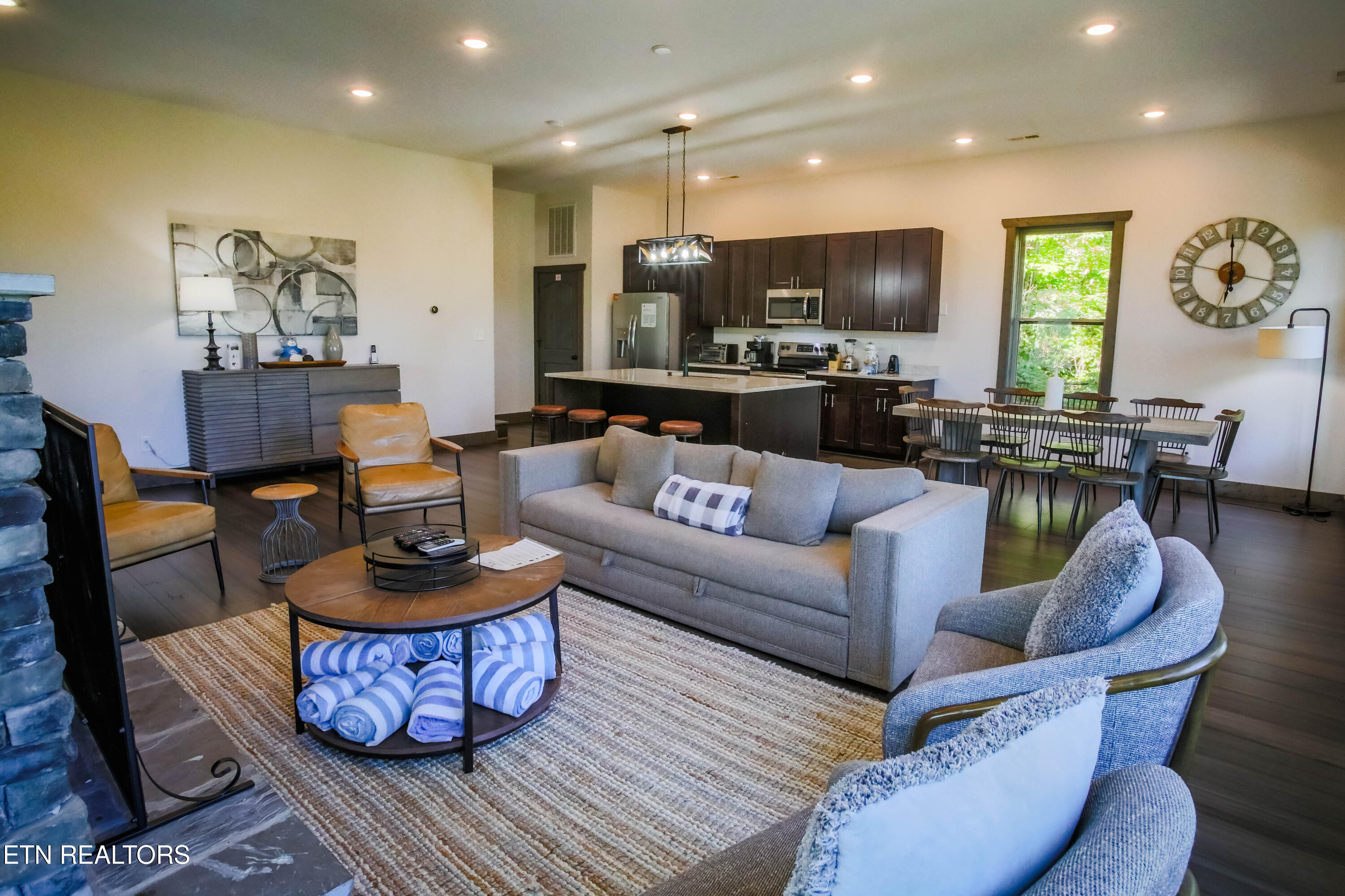 869 Chestnut Drive Gatlinburg TN 37738