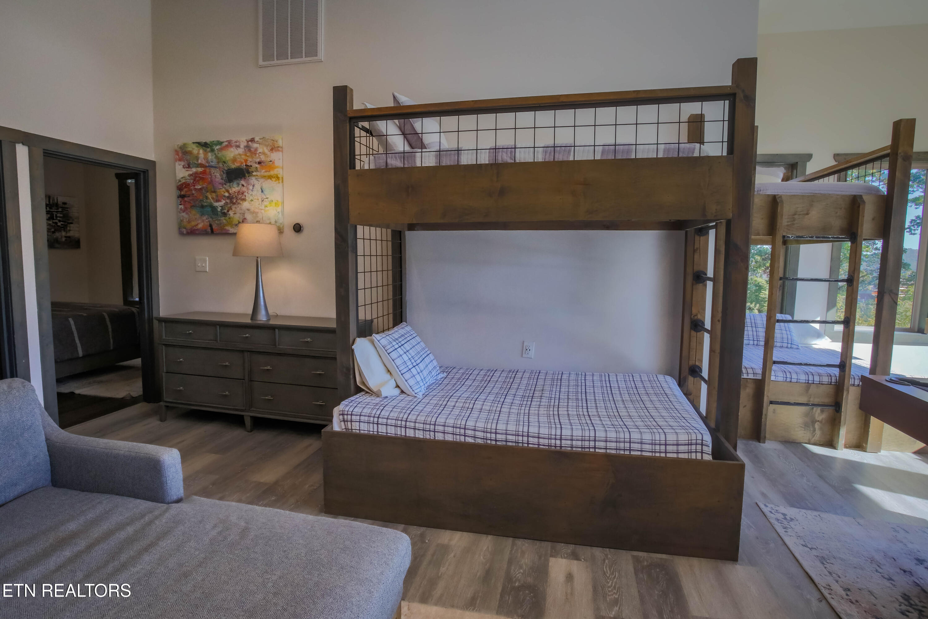 869 Chestnut Drive Gatlinburg TN 37738