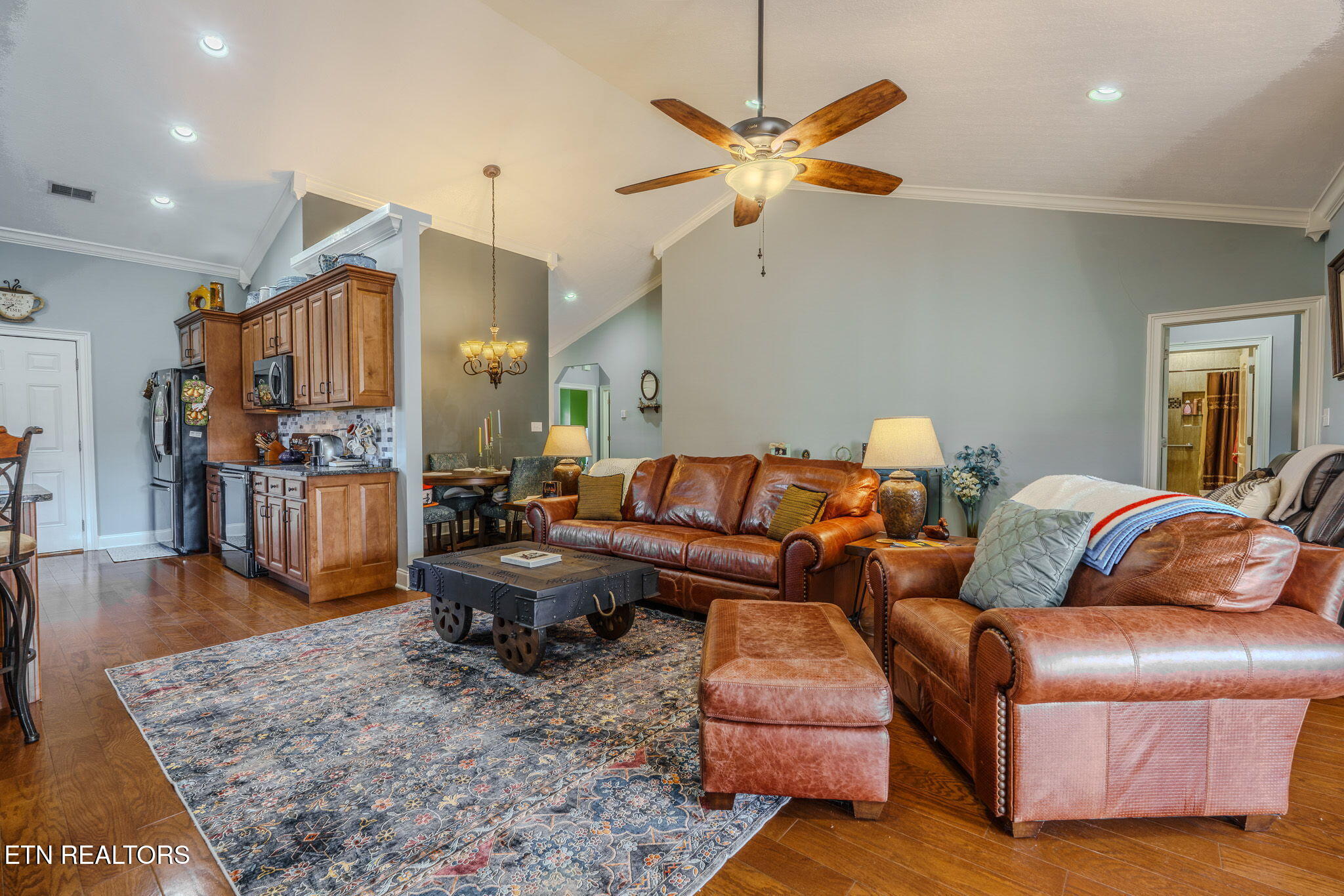 2005 Infinity Lane Sevierville TN 37876
