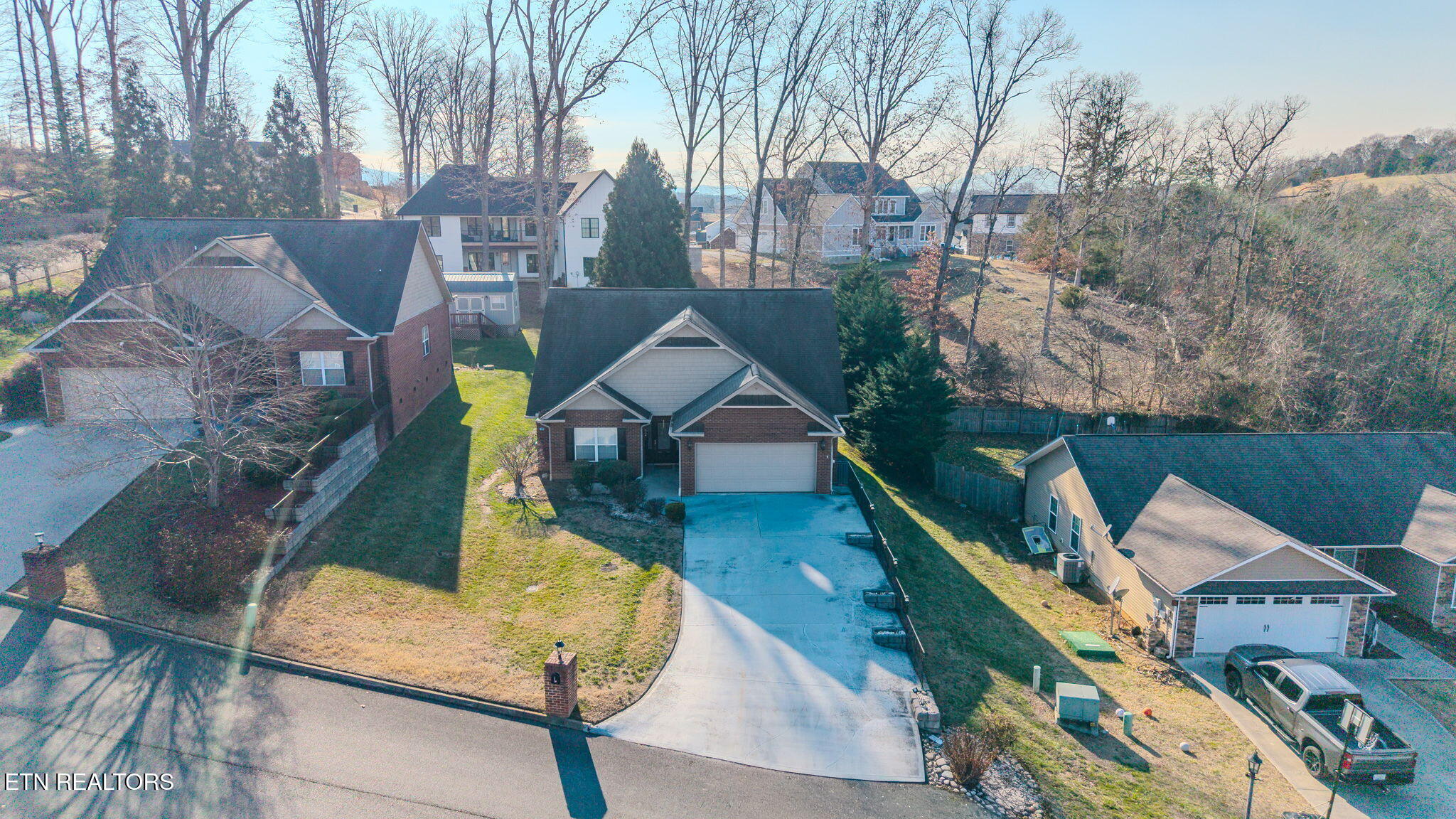 2005 Infinity Lane Sevierville TN 37876