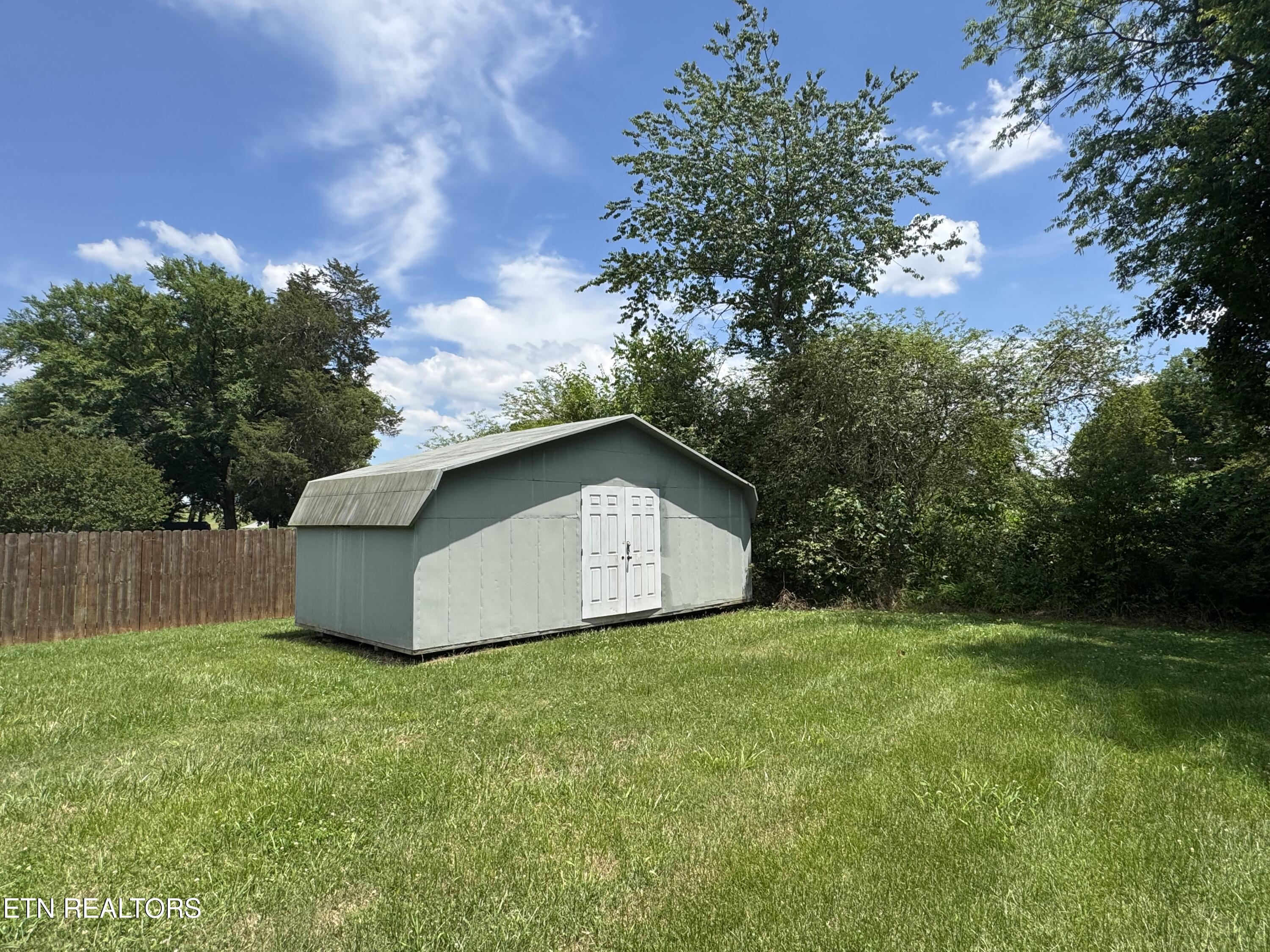 119 Cherokee Circle Madisonville TN 37354
