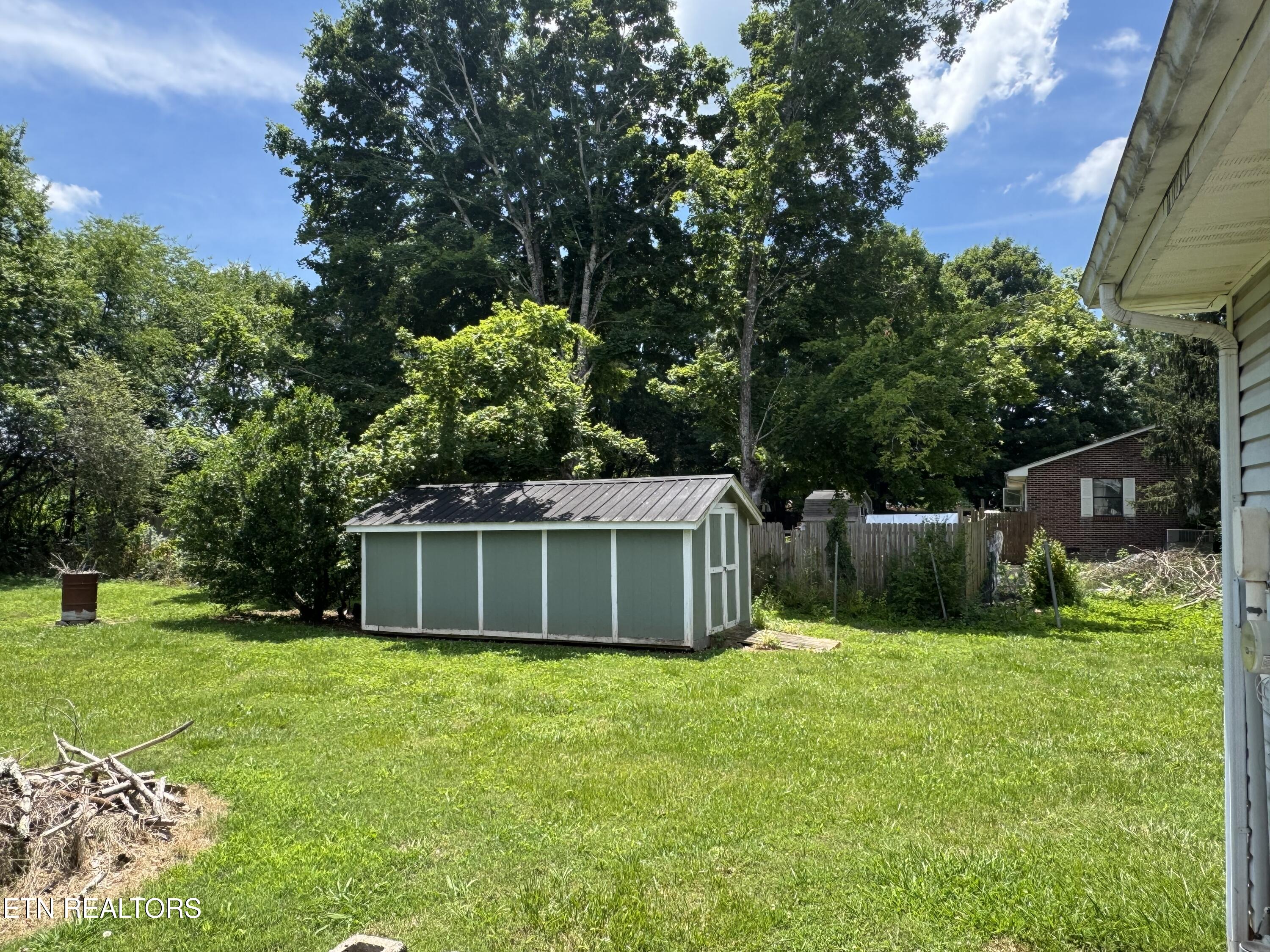 119 Cherokee Circle Madisonville TN 37354