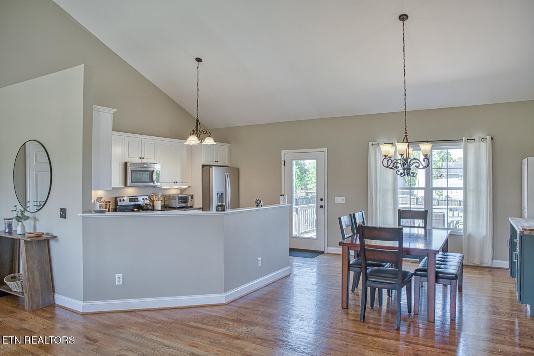 1964 Clemmons Road Cookeville TN 38501
