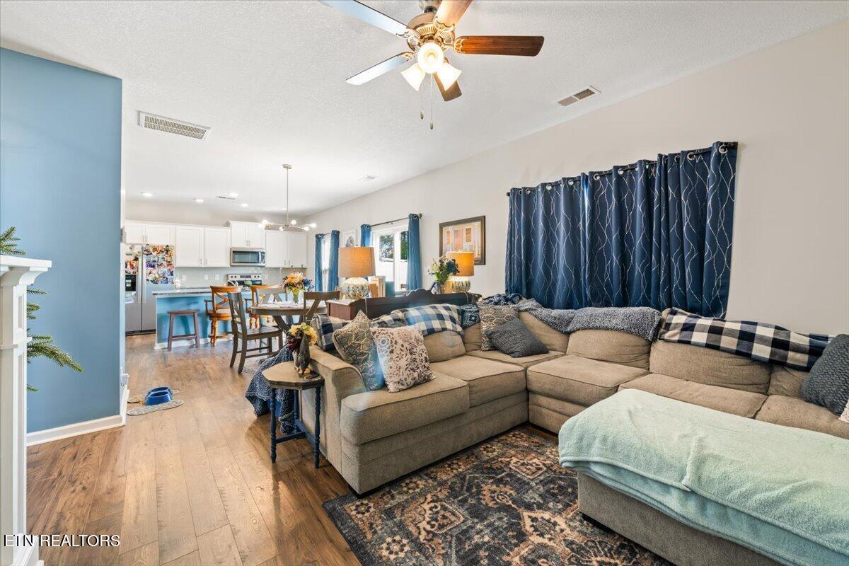 8036 Dennis Fox Lane Knoxville TN 37938