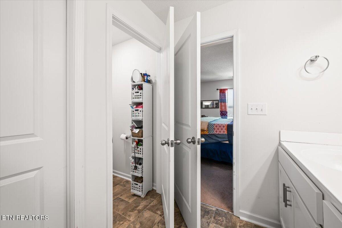 8036 Dennis Fox Lane Knoxville TN 37938
