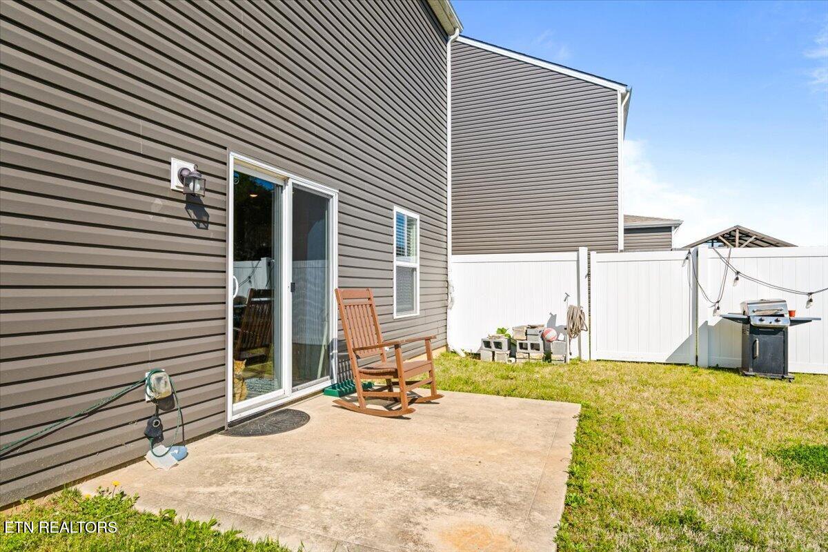 8036 Dennis Fox Lane Knoxville TN 37938
