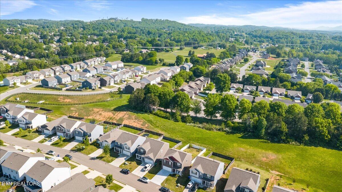 8036 Dennis Fox Lane Knoxville TN 37938