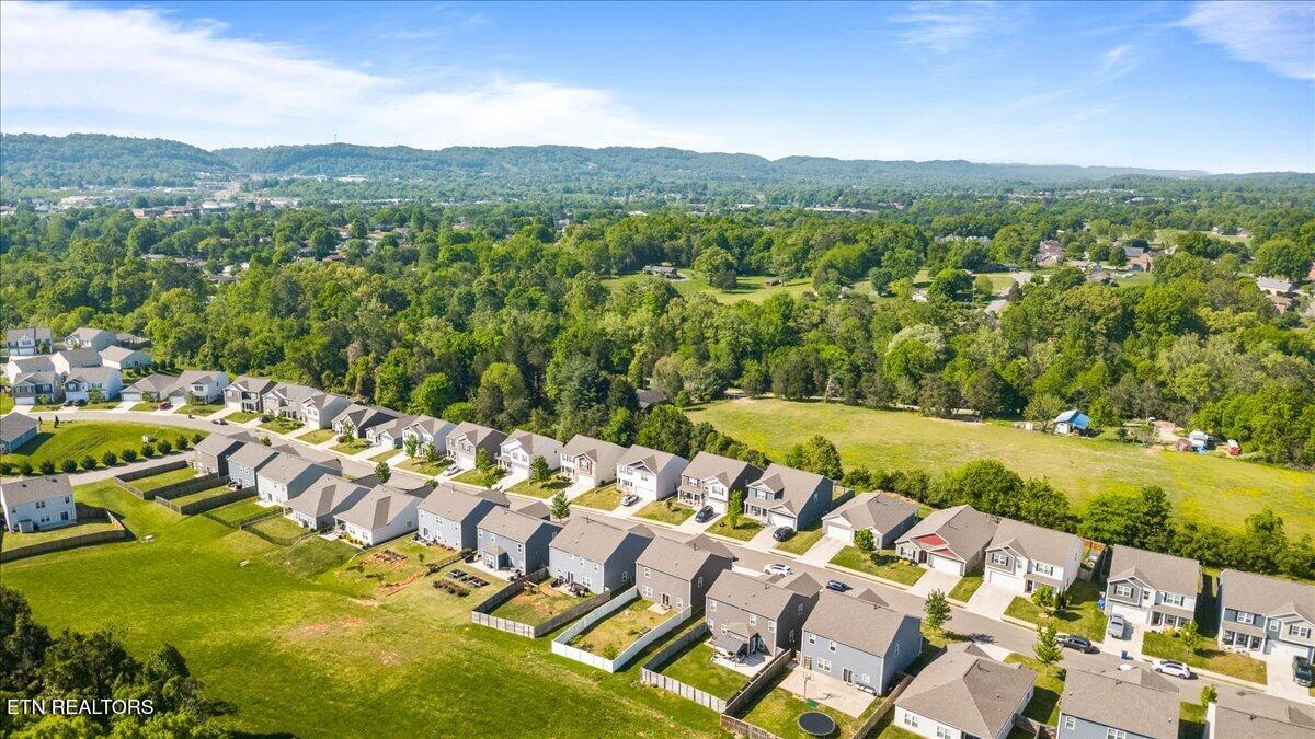 8036 Dennis Fox Lane Knoxville TN 37938