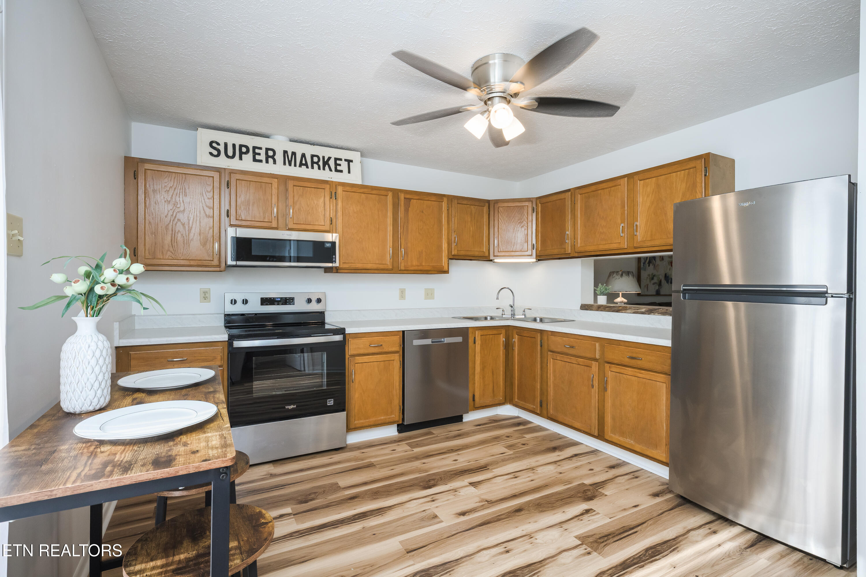 1325 Francis Station Drive Knoxville TN 37909