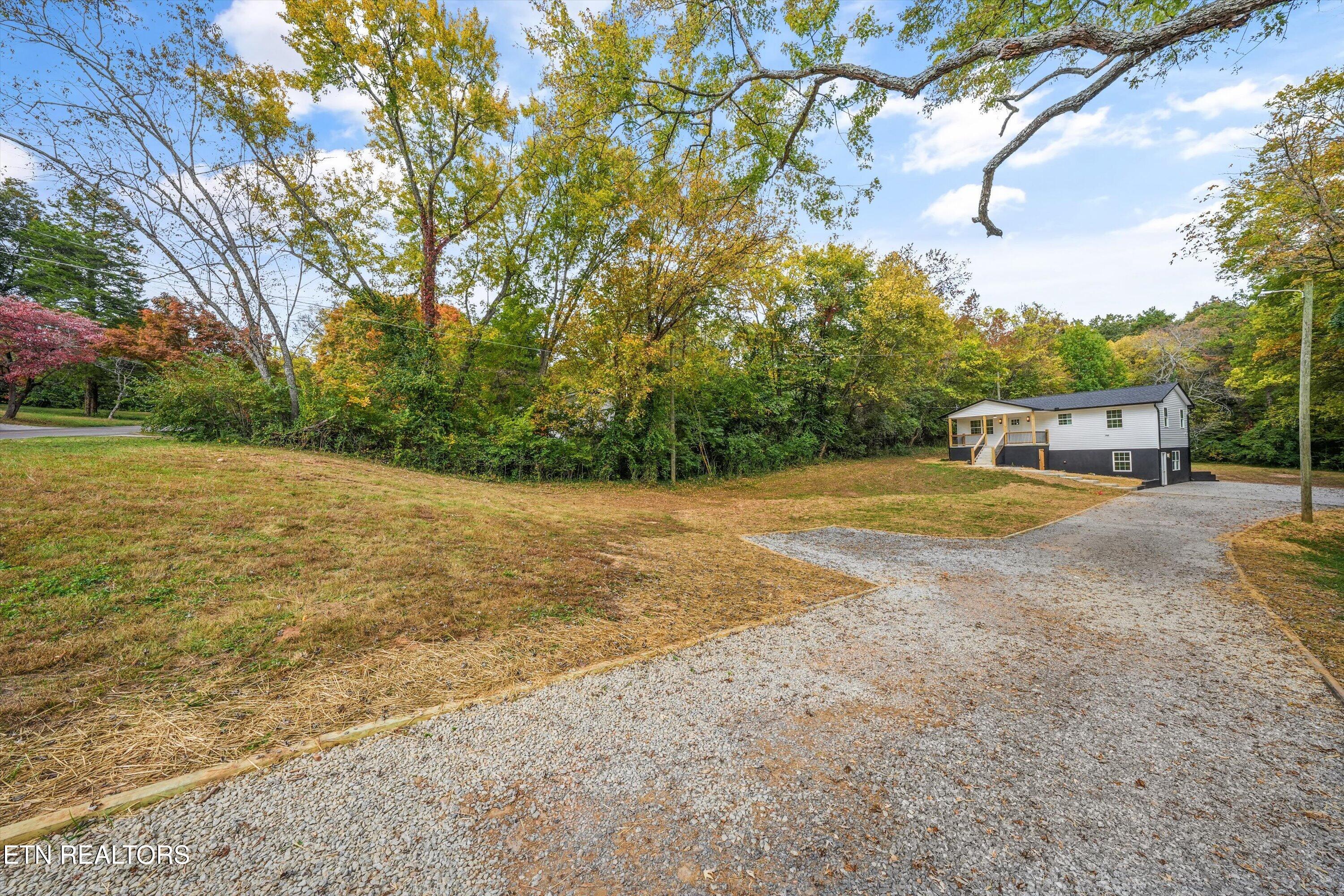 2316 Ault Road Knoxville TN 37914