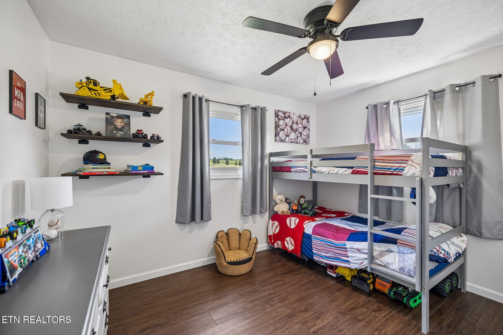 2055 Boyds Creek Highway Sevierville TN 37876