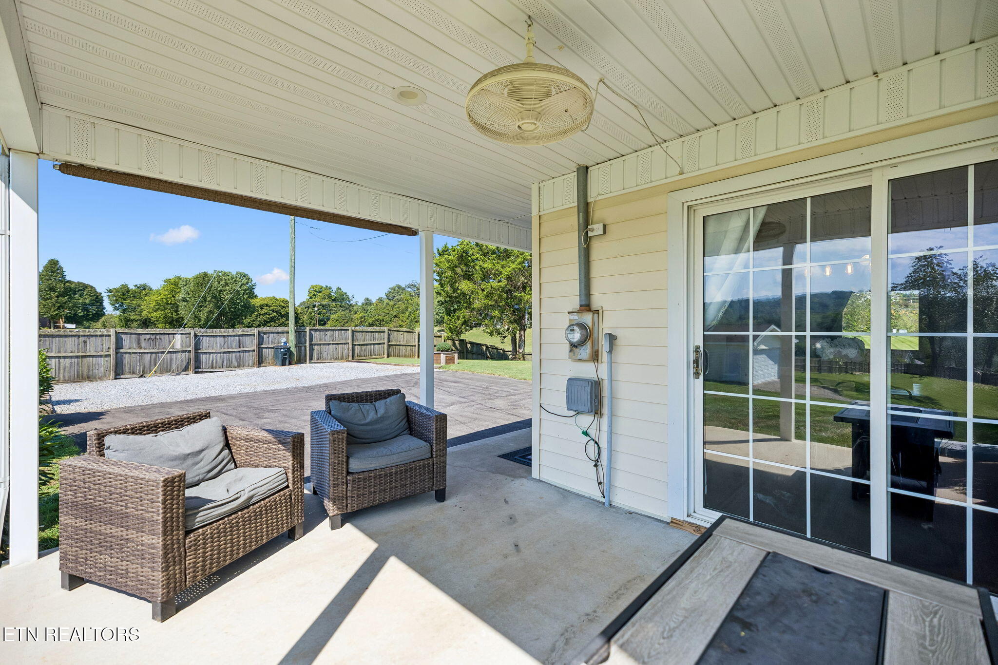 2055 Boyds Creek Highway Sevierville TN 37876